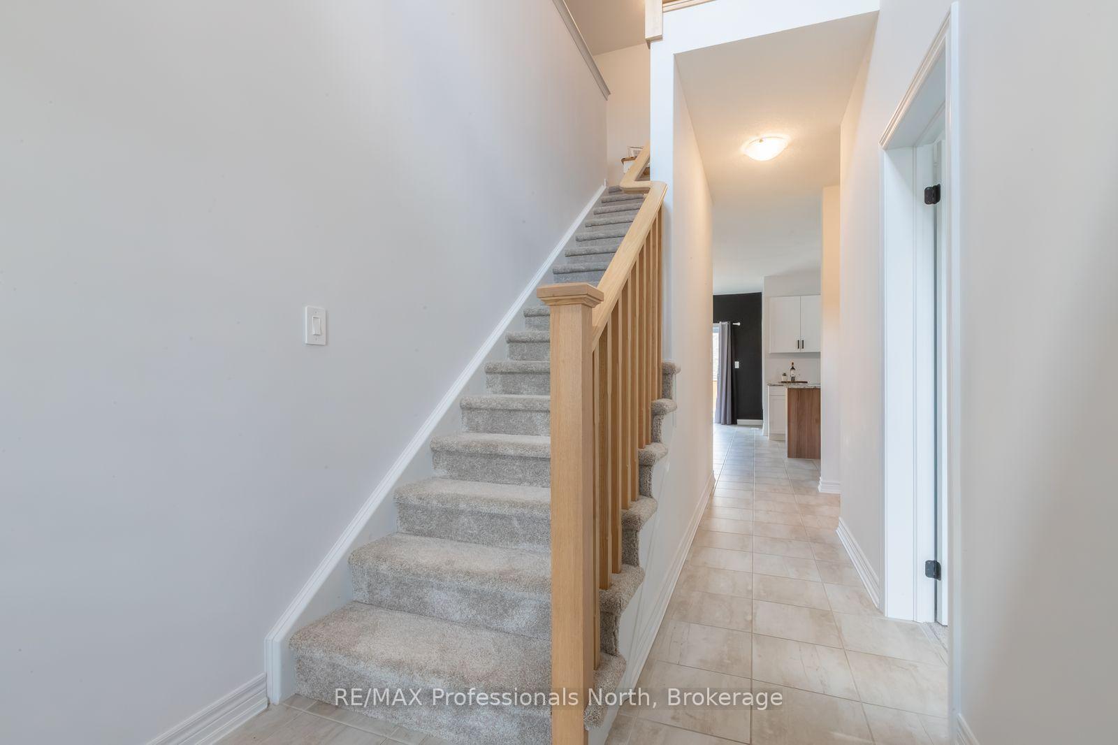 Photo 5 of 75 Eaglecrest Avenue, Huntsville, Chaffey — HOMEH