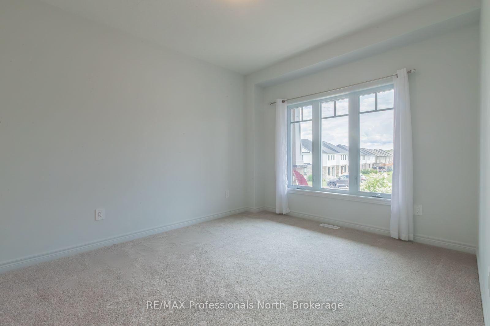 Photo 6 of 75 Eaglecrest Avenue, Huntsville, Chaffey — HOMEH
