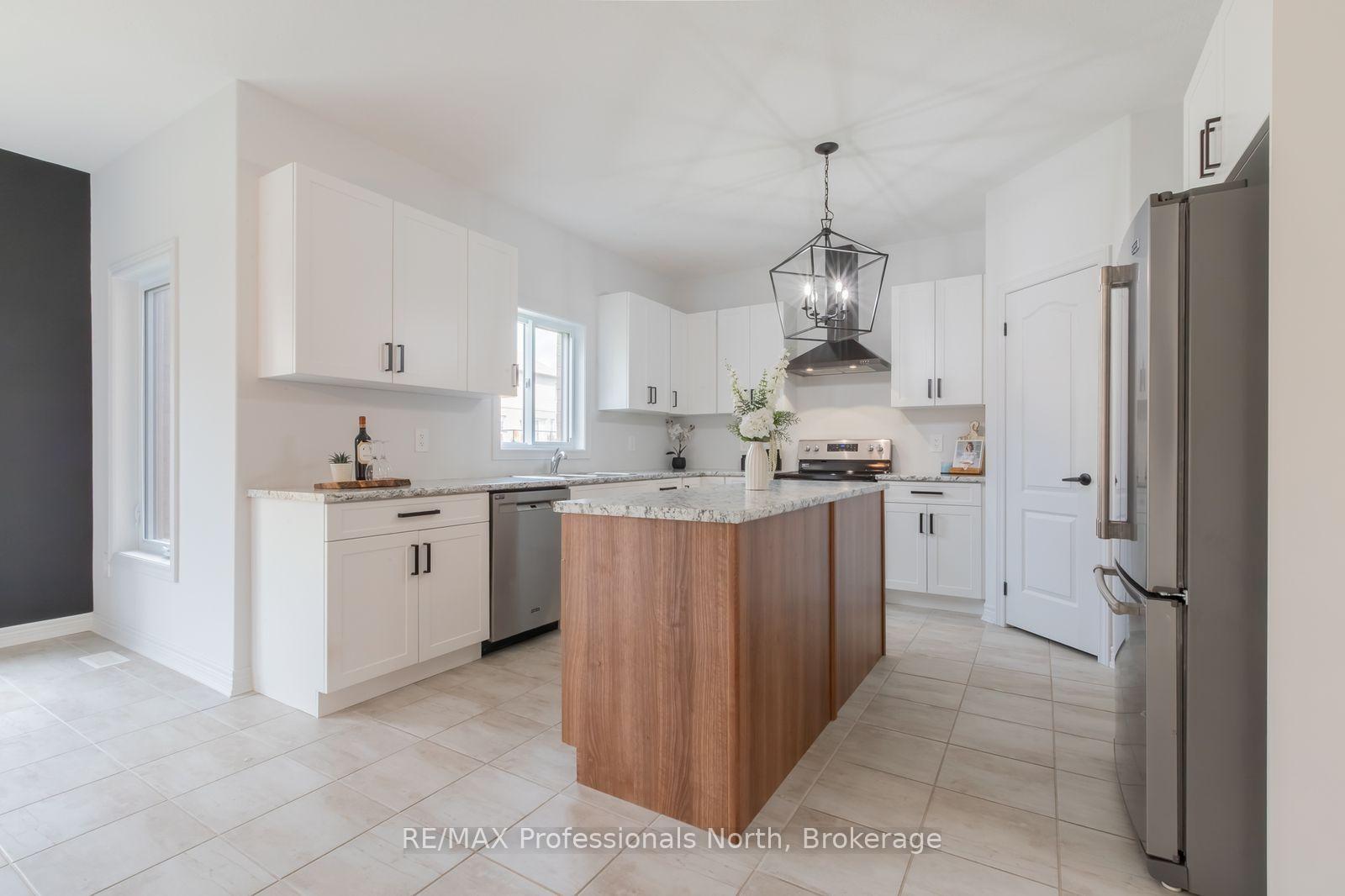Photo 14 of 75 Eaglecrest Avenue, Huntsville, Chaffey — HOMEH