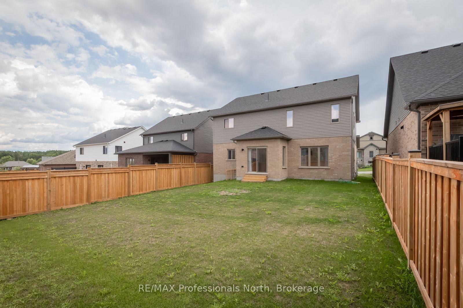 Photo 36 of 75 Eaglecrest Avenue, Huntsville, Chaffey — HOMEH