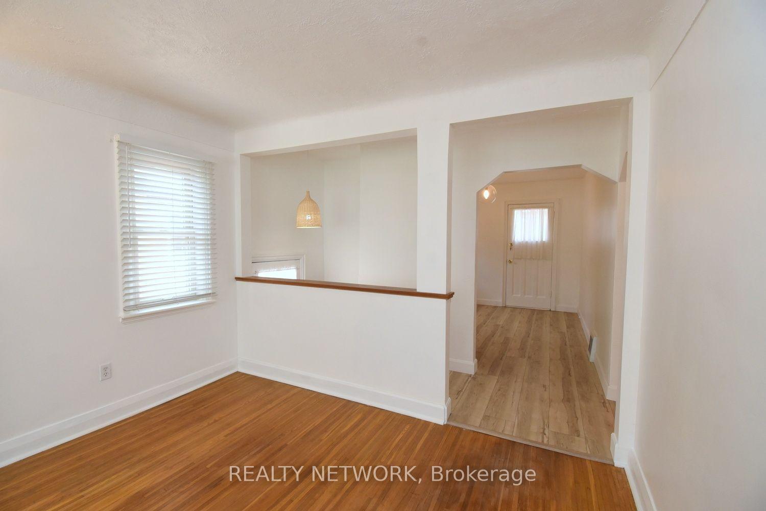 Photo 30 of 575 Upper Wentworth Street, Hamilton, Eastmount — HOMEH