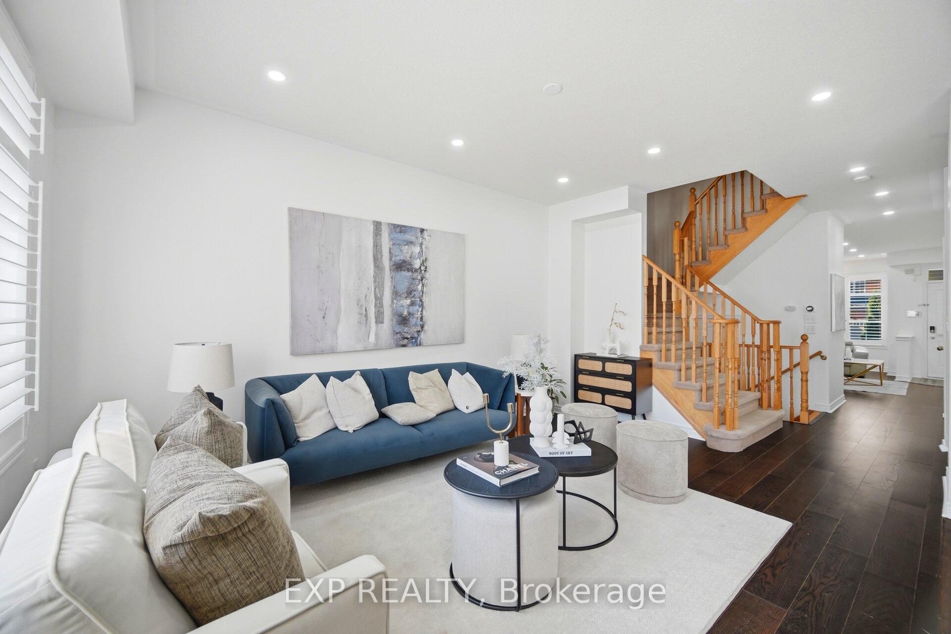 Photo 9 of 37 Totten Drive, Brampton, Sandringham-Wellington — HOMEH