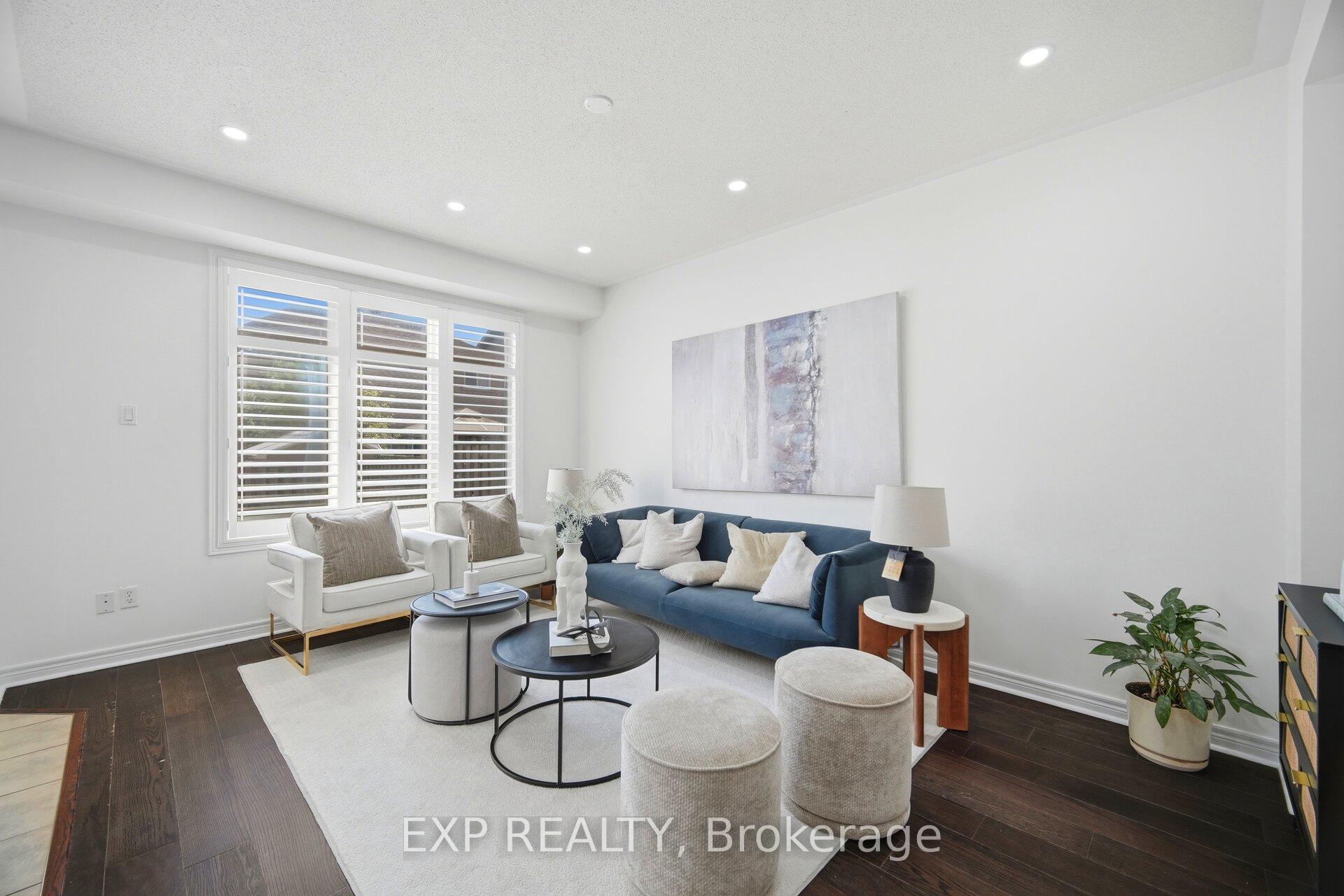 Photo 10 of 37 Totten Drive, Brampton, Sandringham-Wellington — HOMEH