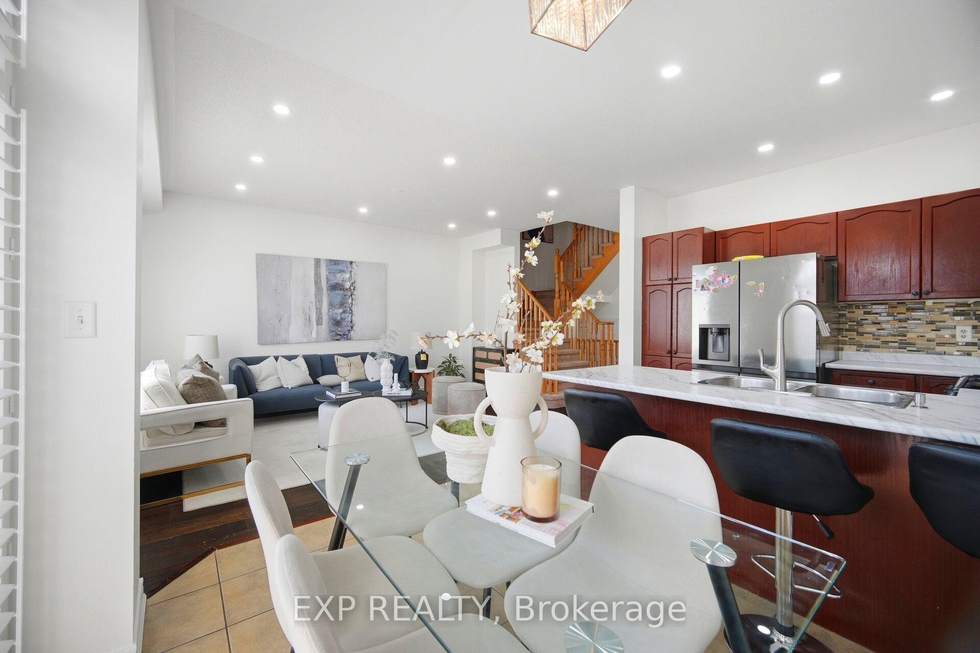 Photo 17 of 37 Totten Drive, Brampton, Sandringham-Wellington — HOMEH