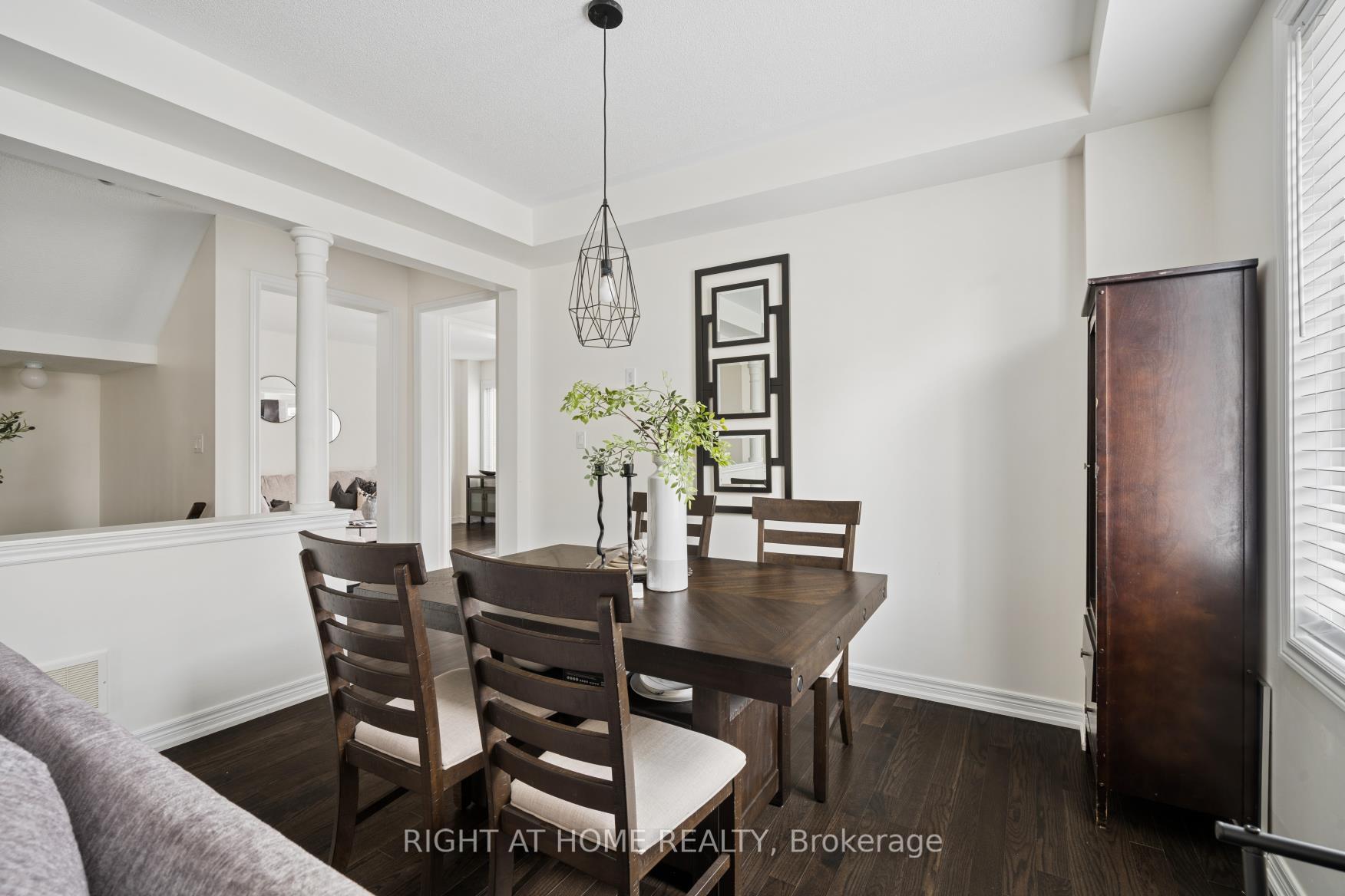 Photo 10 of 4 Bill Hutchinson Crescent, Clarington, Bowmanville — HOMEH