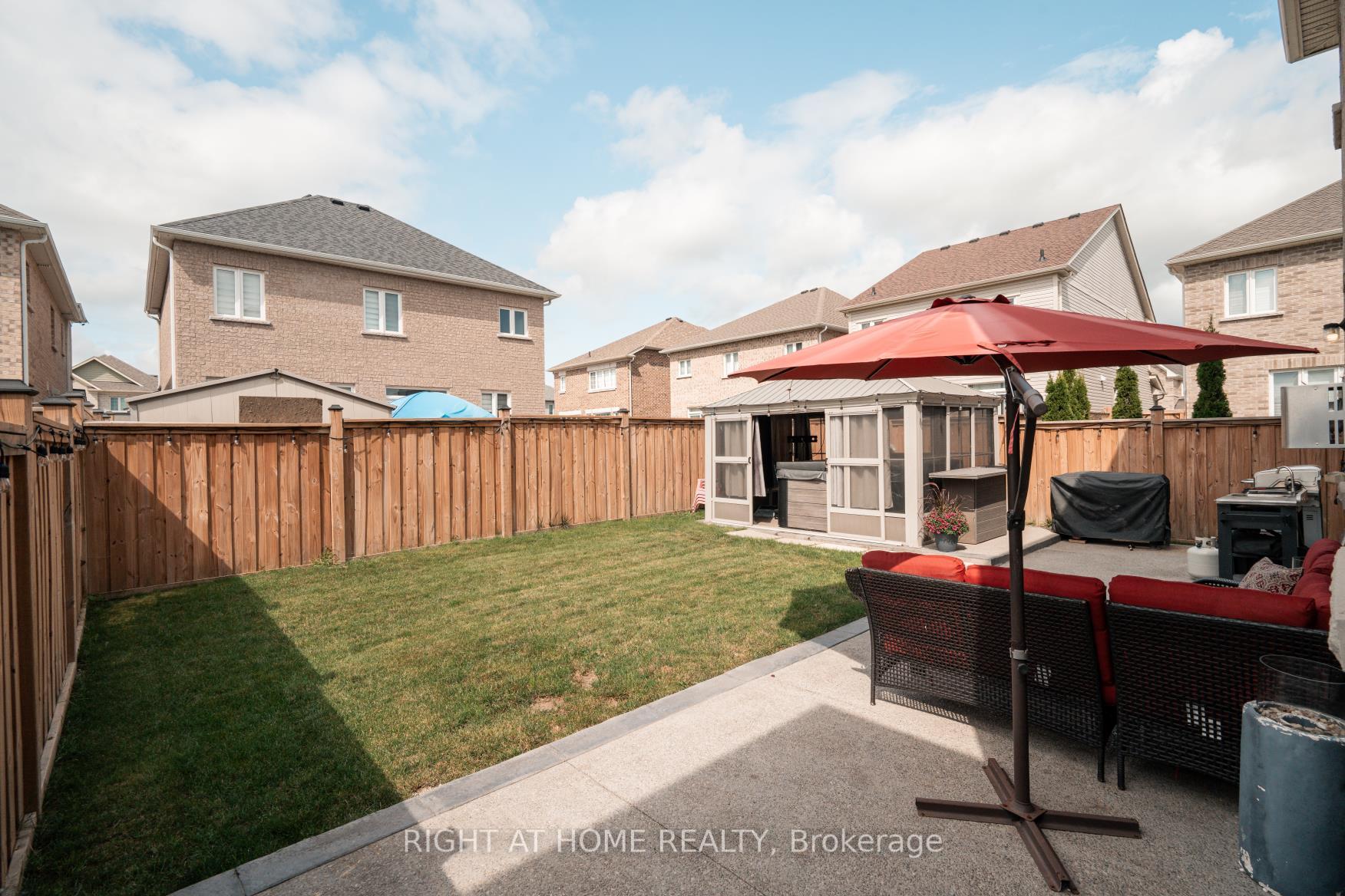 Photo 44 of 4 Bill Hutchinson Crescent, Clarington, Bowmanville — HOMEH