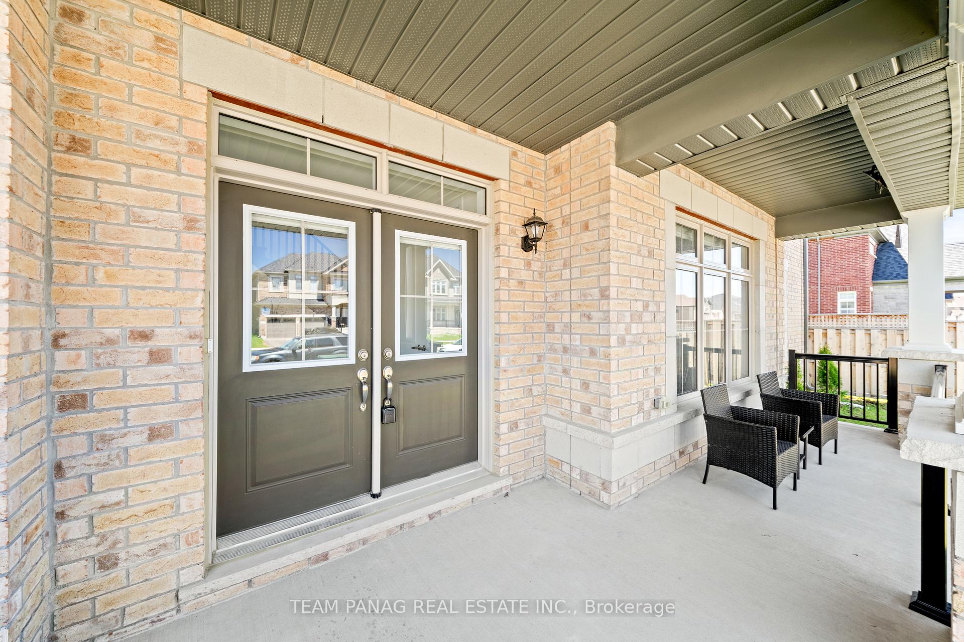 Photo 6 of 1614 Sharpe Street E, Innisfil, Rural Innisfil — HOMEH