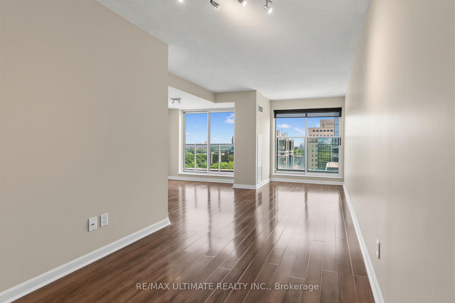 Photo 6 of Unit 1508, 8 Park Road, Toronto, Rosedale-Moore Park — HOMEH