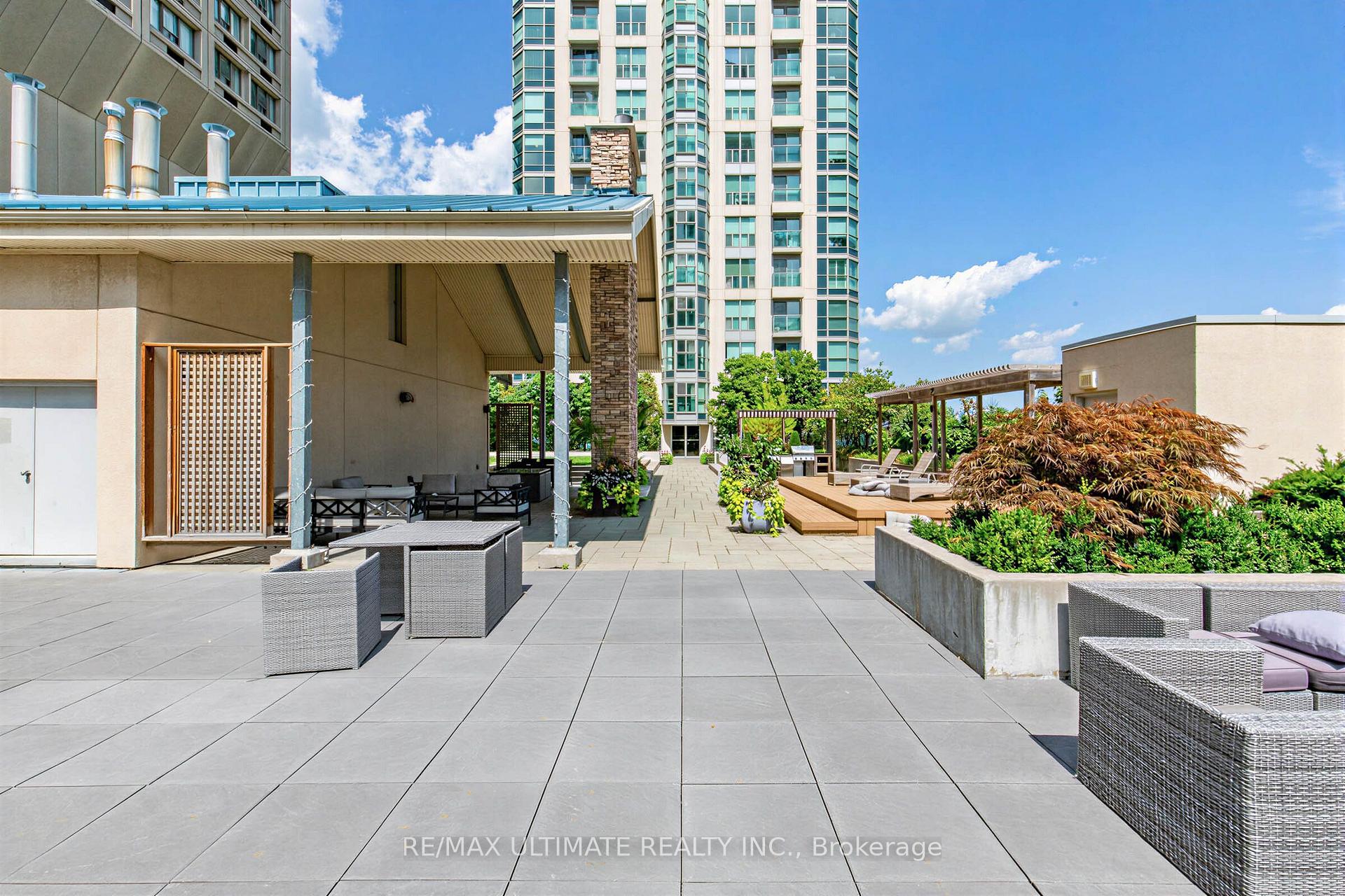 Photo 21 of Unit 1508, 8 Park Road, Toronto, Rosedale-Moore Park — HOMEH