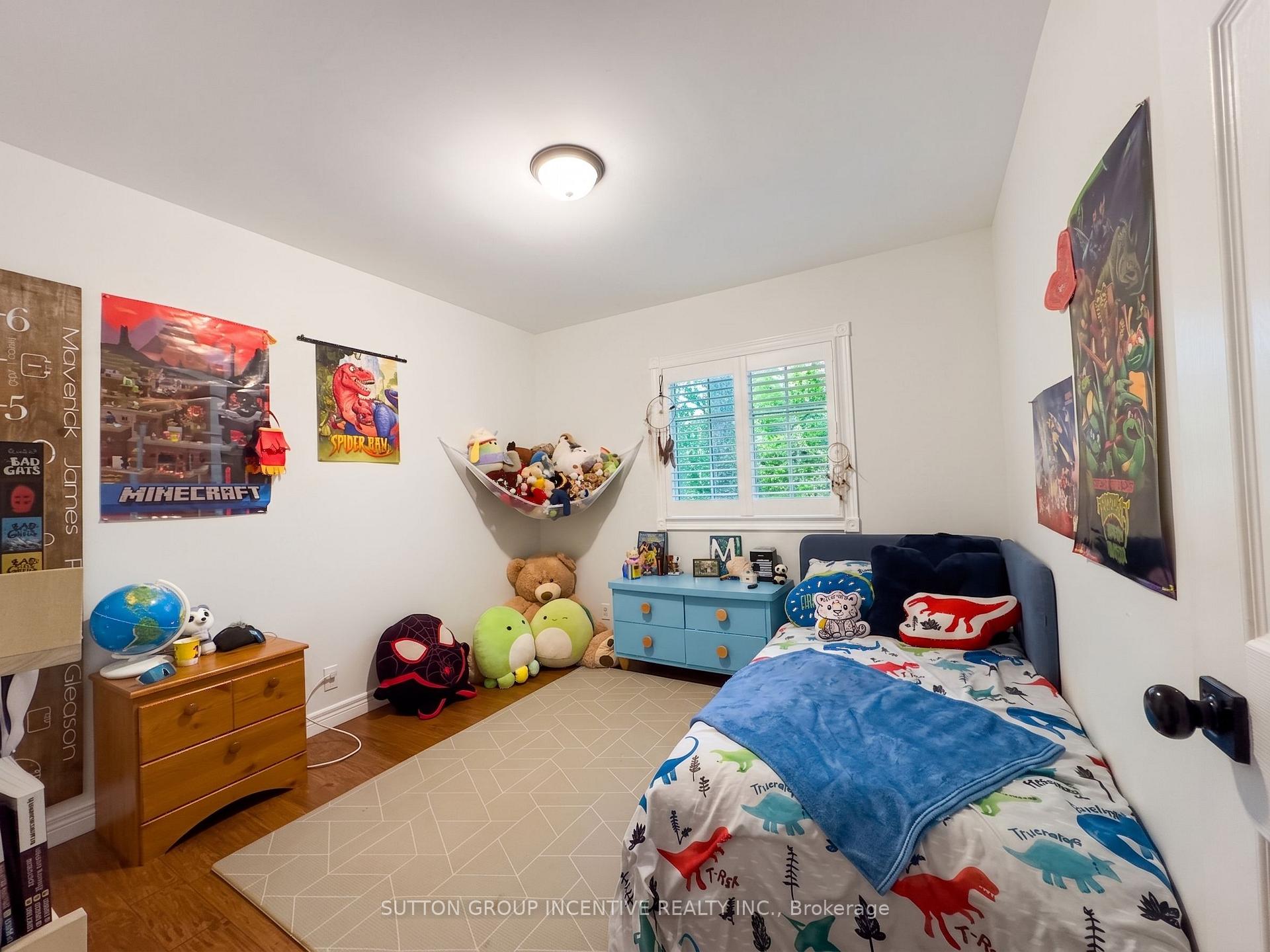 Photo 21 of 8 Alpine Way, Oro-Medonte, Horseshoe Valley — HOMEH