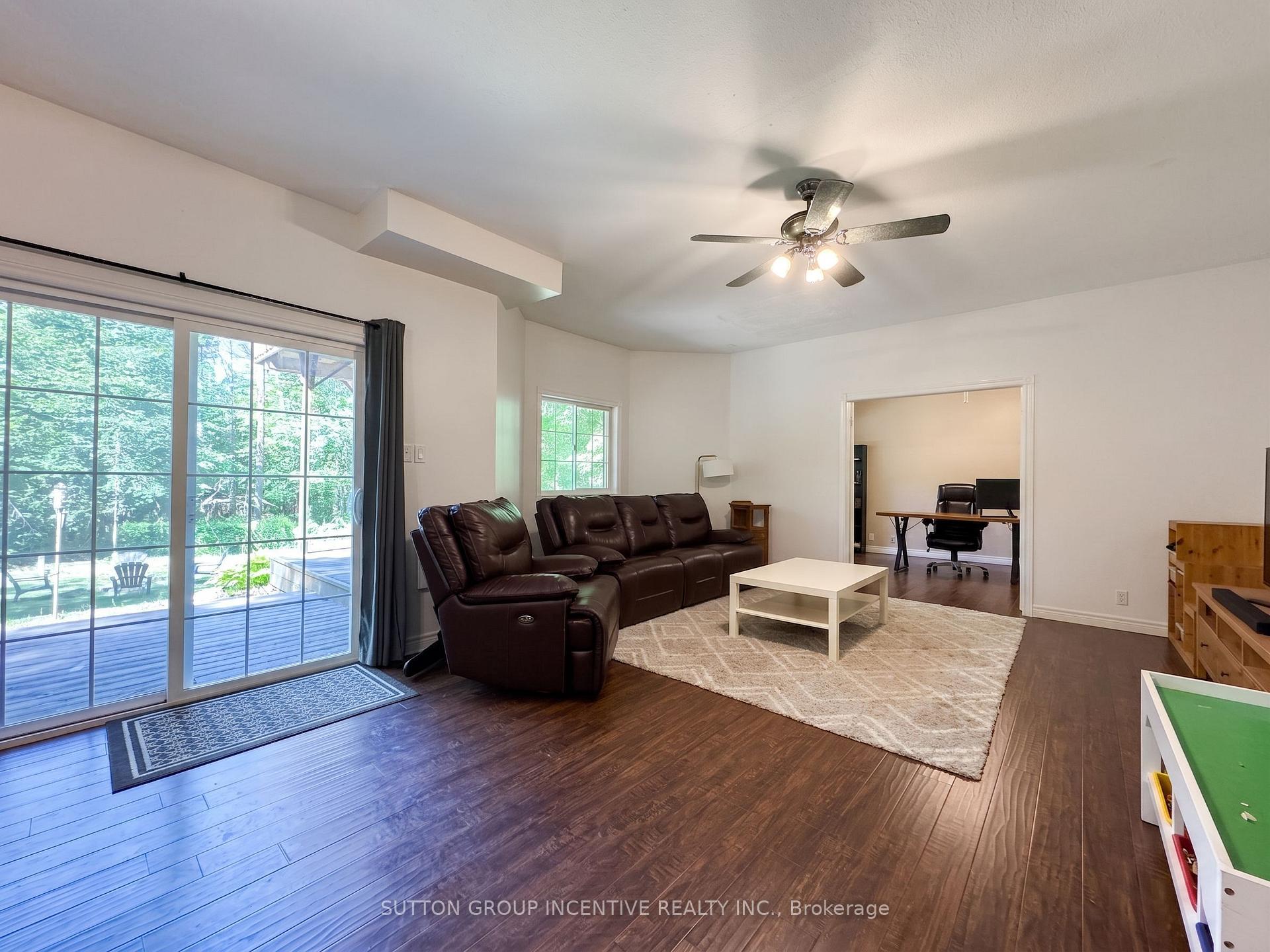 Photo 36 of 8 Alpine Way, Oro-Medonte, Horseshoe Valley — HOMEH