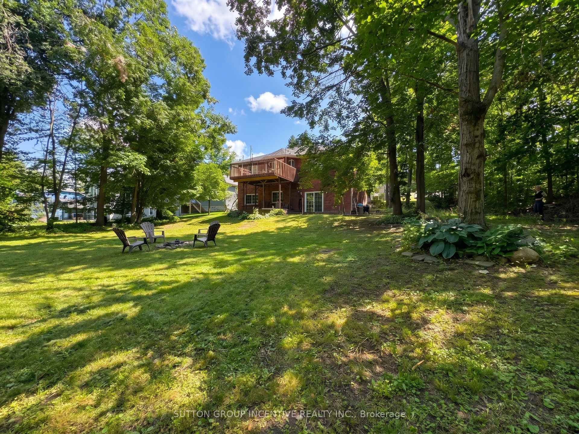 Photo 42 of 8 Alpine Way, Oro-Medonte, Horseshoe Valley — HOMEH