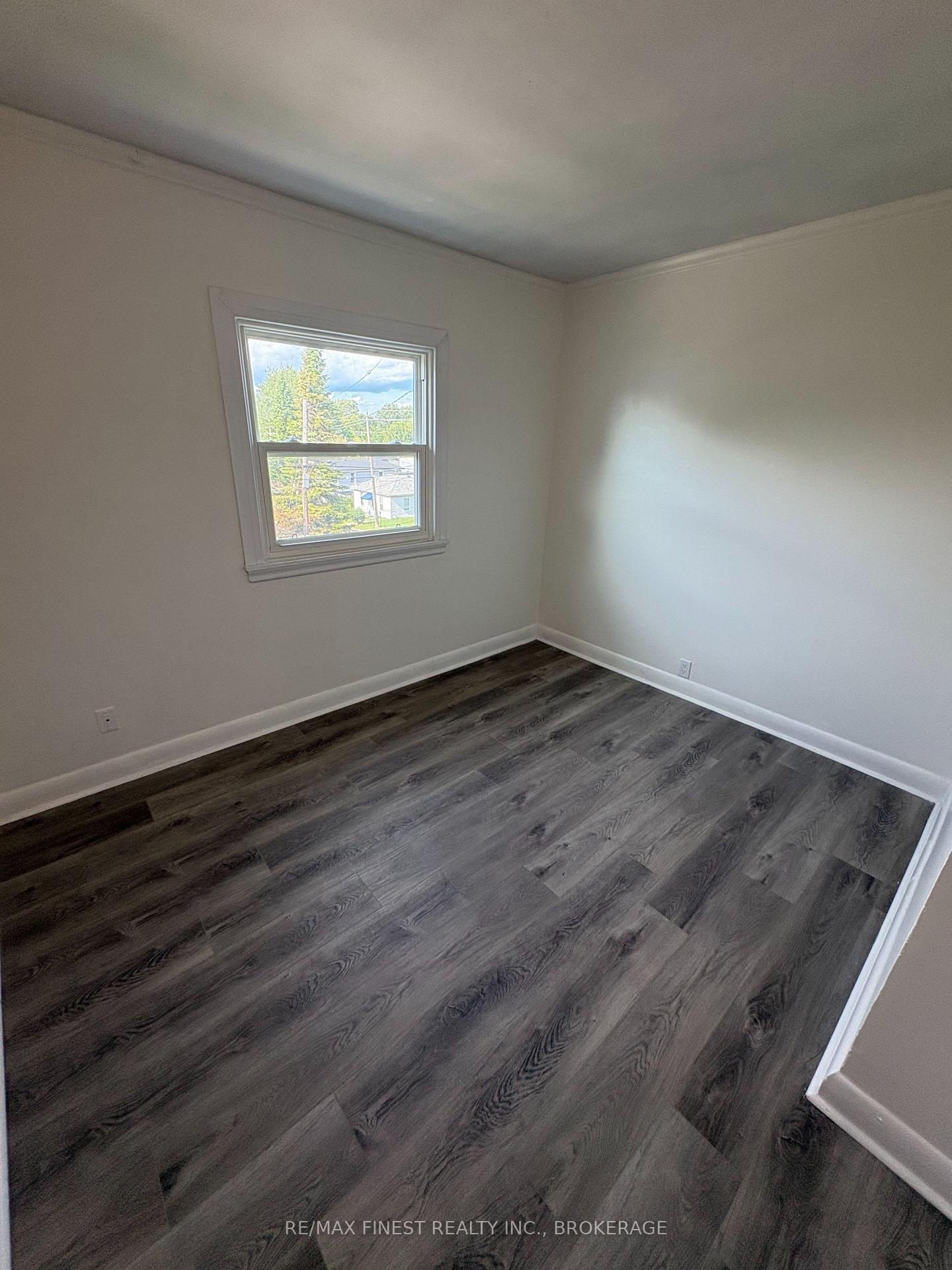 Photo 11 of 20 Patrick Street, Kingston, Williamsville — HOMEH
