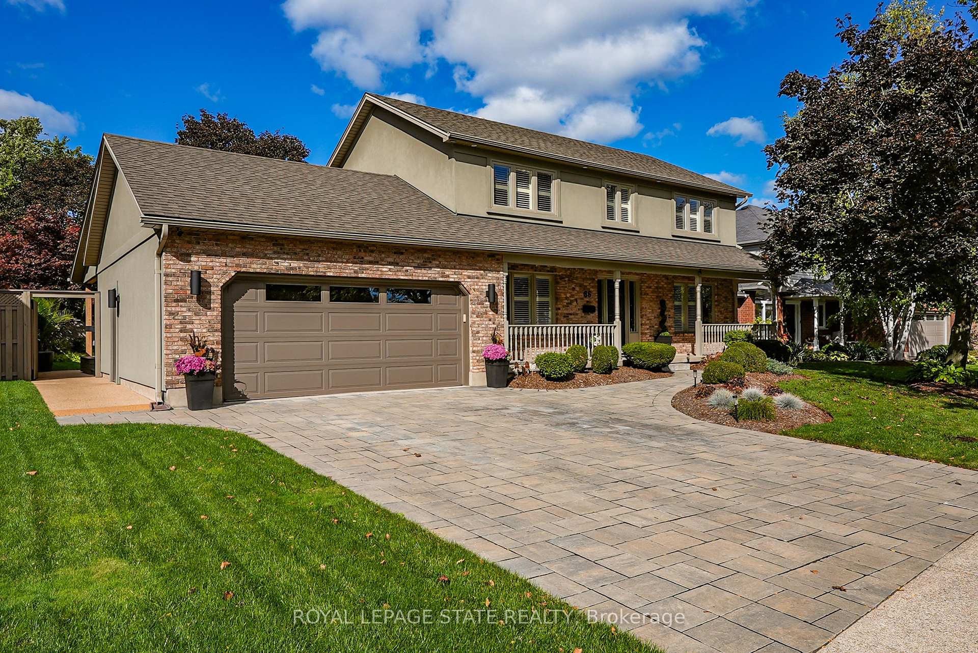 Photo 4 of 86 Hedge Lawn Drive, Grimsby, Grimsby East — HOMEH