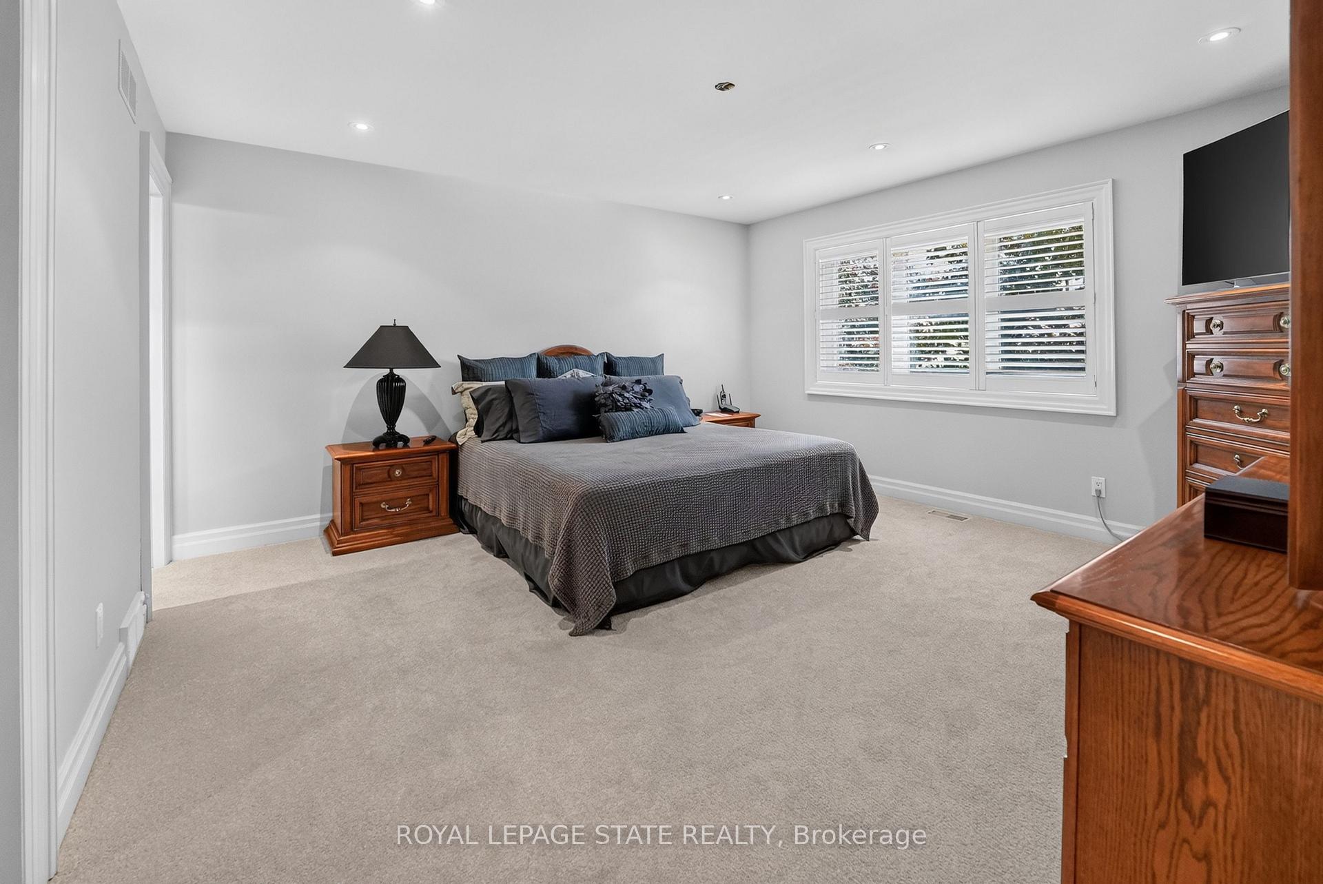 Photo 23 of 86 Hedge Lawn Drive, Grimsby, Grimsby East — HOMEH