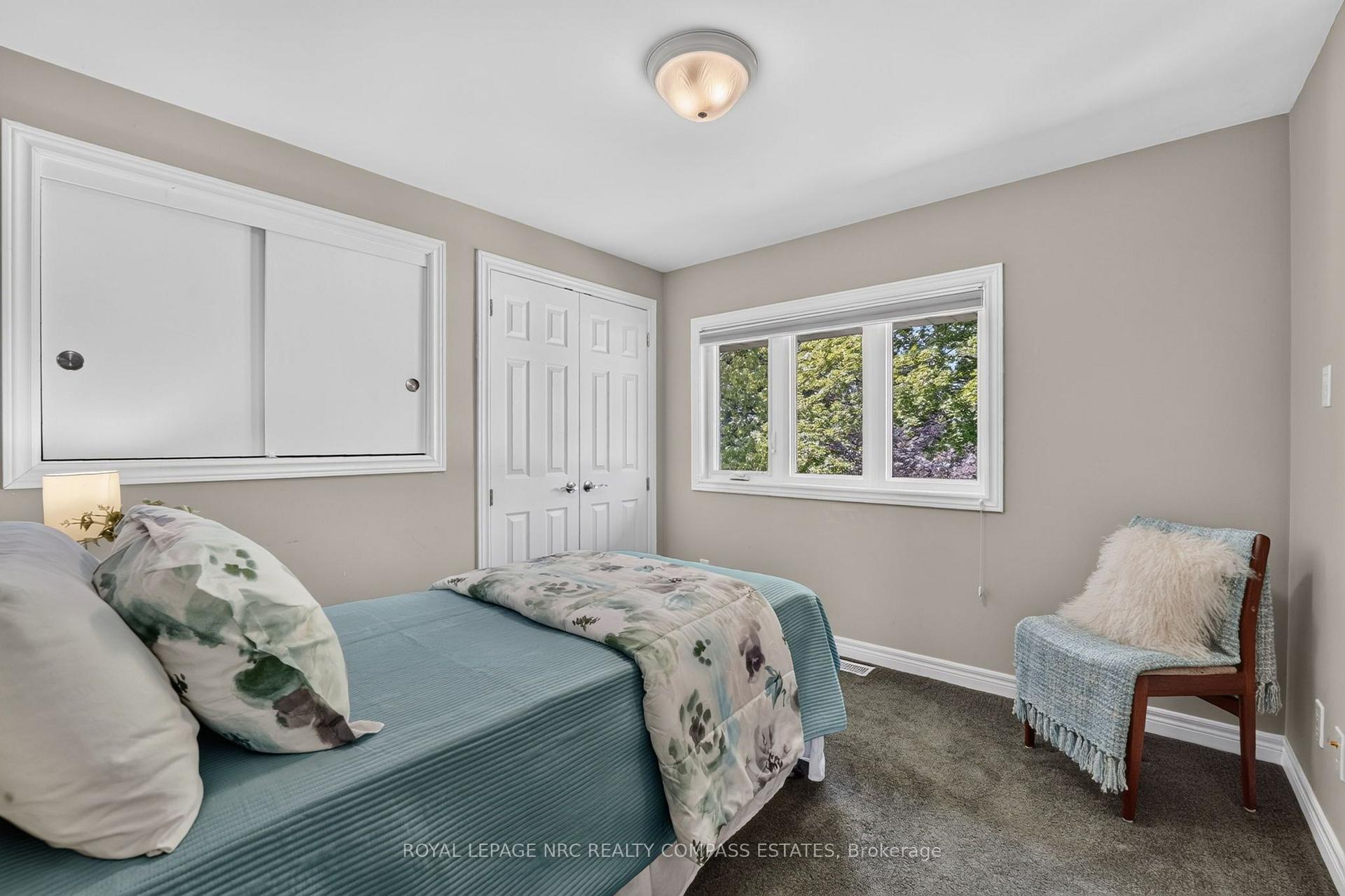 Photo 17 of 18 Lockview Crescent, St. Catharines, Bunting/Linwell — HOMEH