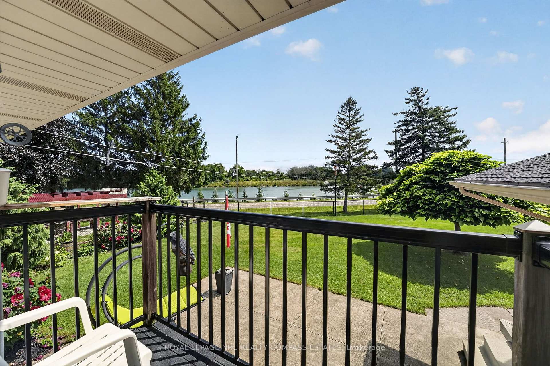 Photo 34 of 18 Lockview Crescent, St. Catharines, Bunting/Linwell — HOMEH
