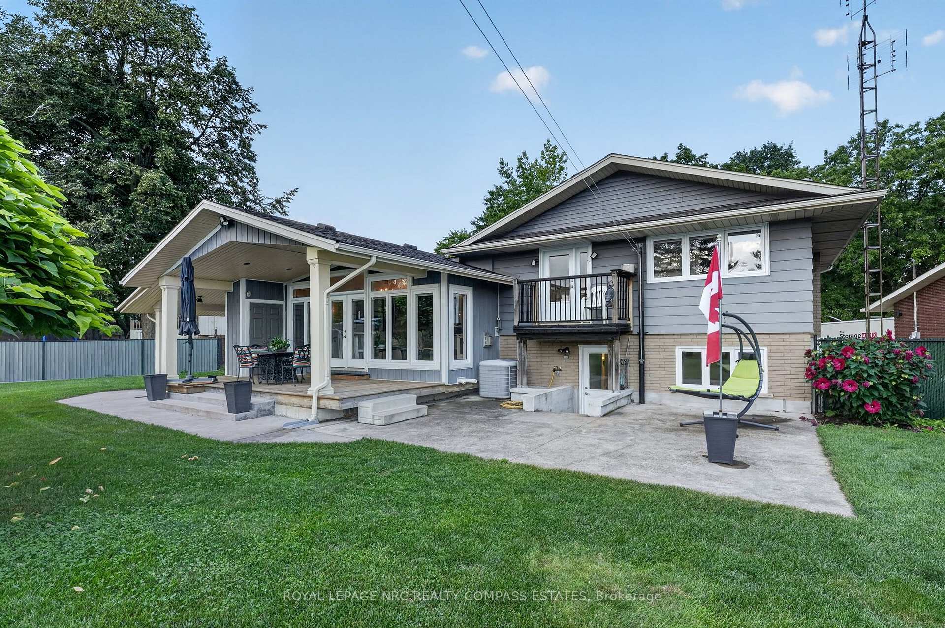 Photo 36 of 18 Lockview Crescent, St. Catharines, Bunting/Linwell — HOMEH