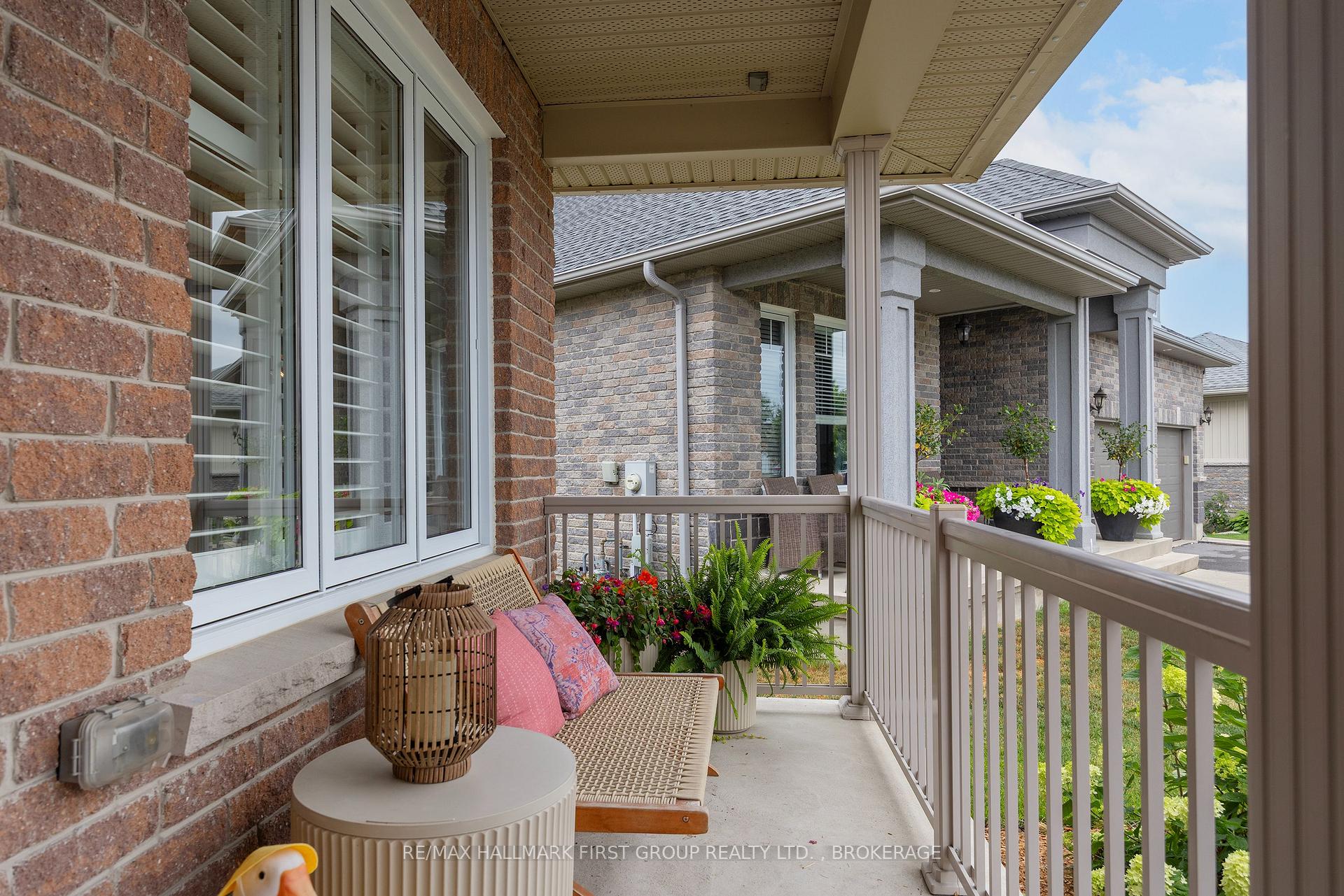 Photo 3 of 1286 Mazzolin Crescent, Kingston, City Northwest — HOMEH