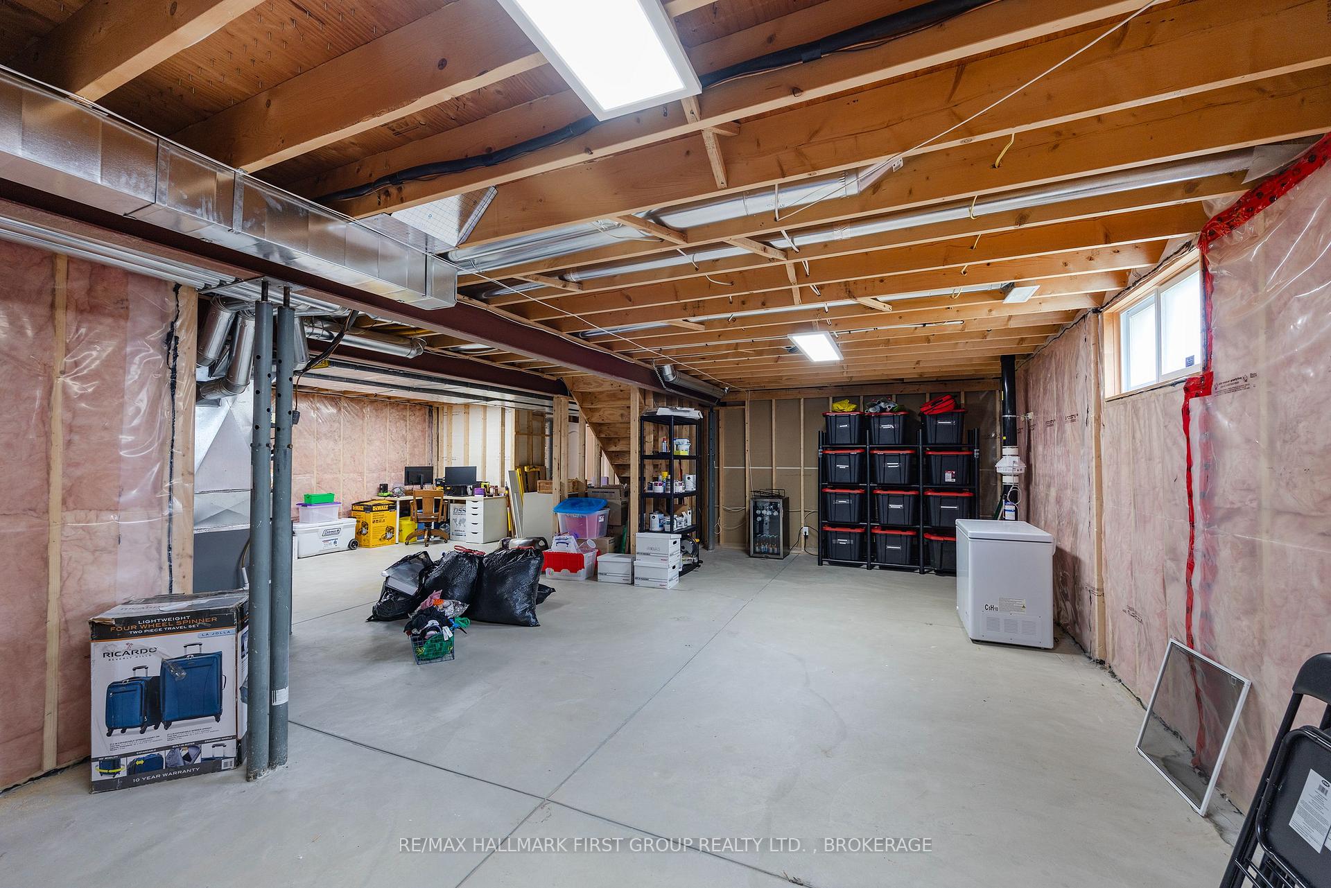 Photo 48 of 1286 Mazzolin Crescent, Kingston, City Northwest — HOMEH
