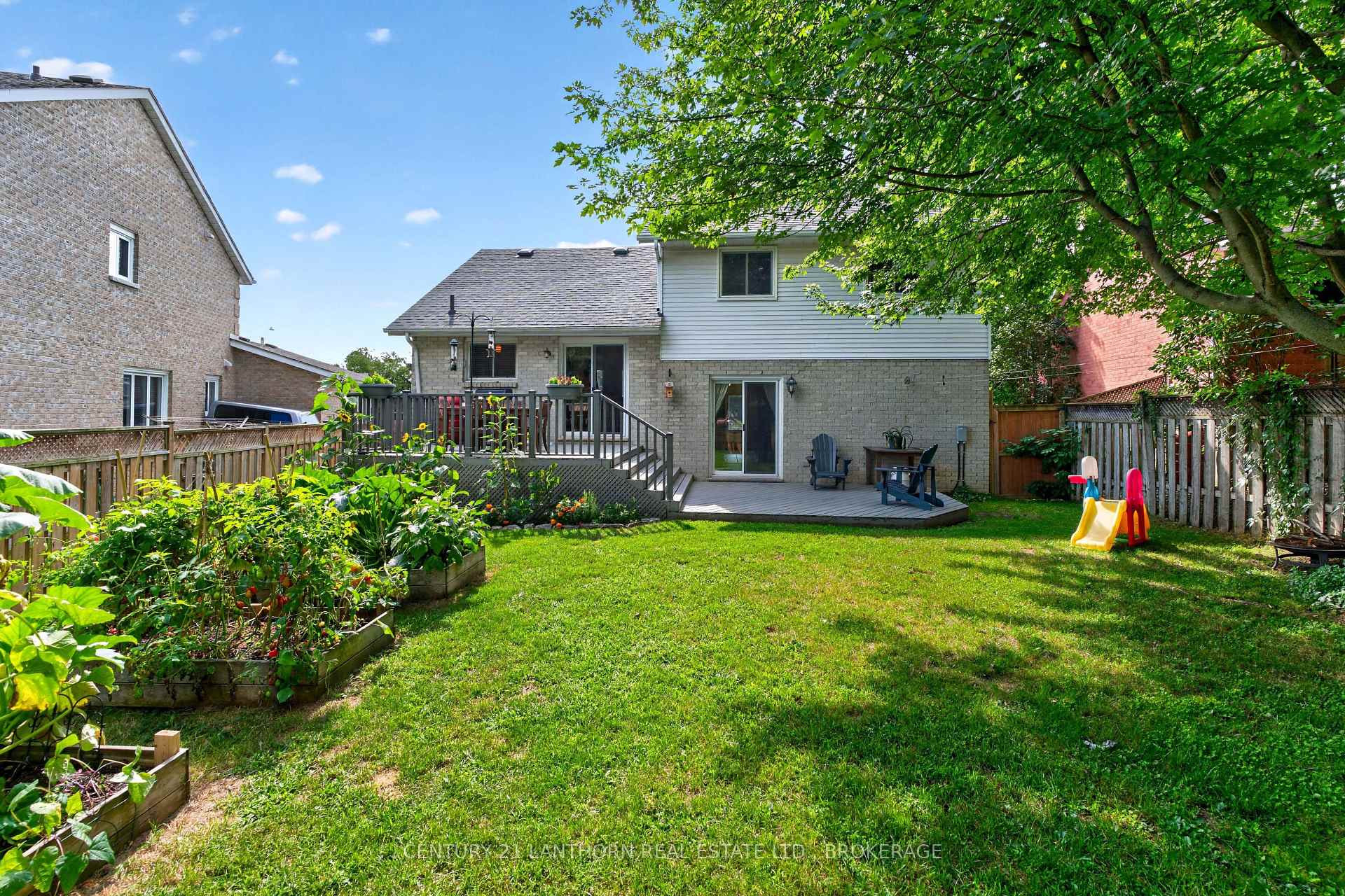 Photo 12 of 1006 Dillingham Street, Kingston, North of Taylor-Kidd Blvd — HOMEH