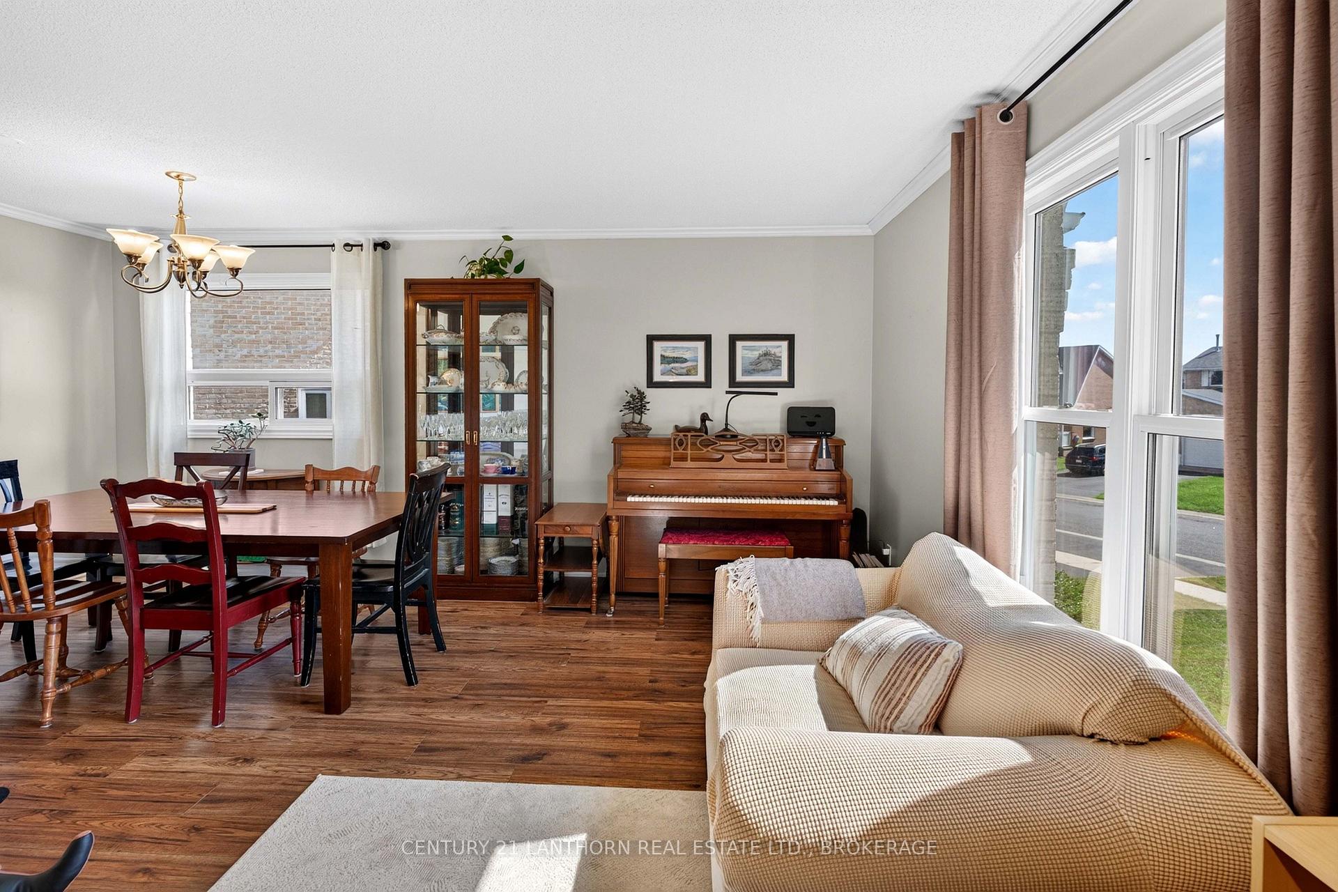Photo 27 of 1006 Dillingham Street, Kingston, North of Taylor-Kidd Blvd — HOMEH