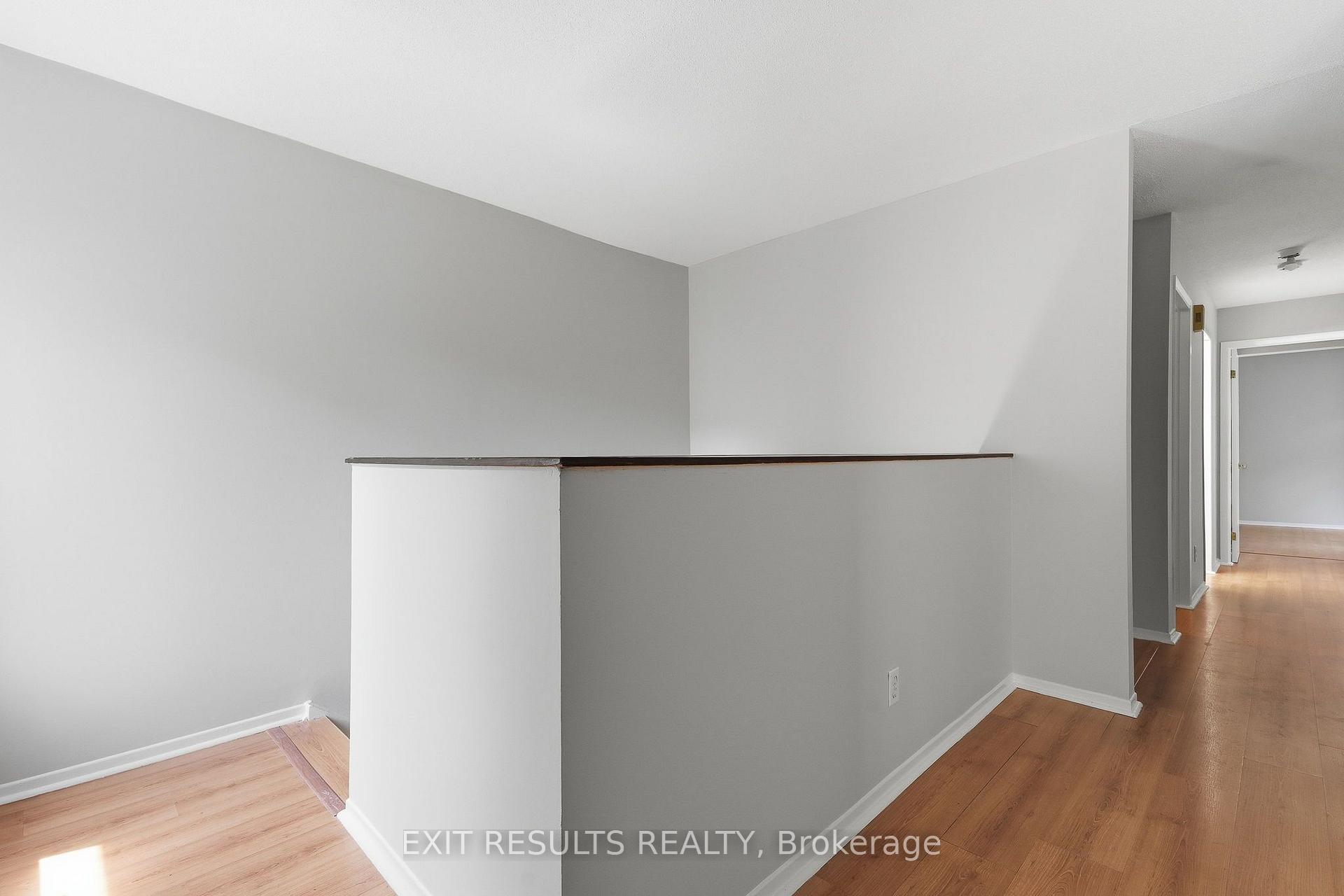 Photo 4 of Unit 13, 1035 Cummings Avenue, Ottawa, Cyrville — HOMEH