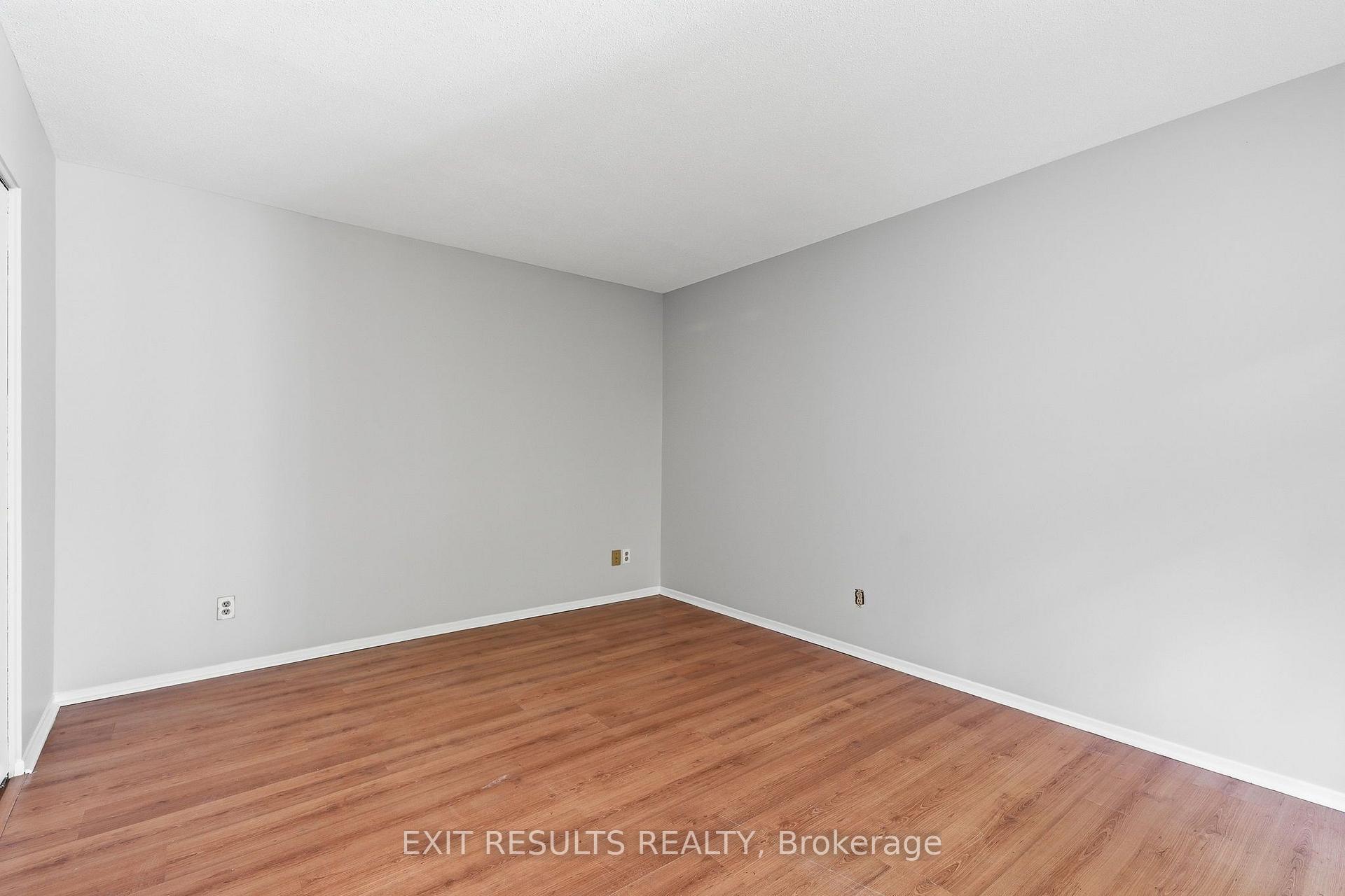 Photo 16 of Unit 13, 1035 Cummings Avenue, Ottawa, Cyrville — HOMEH