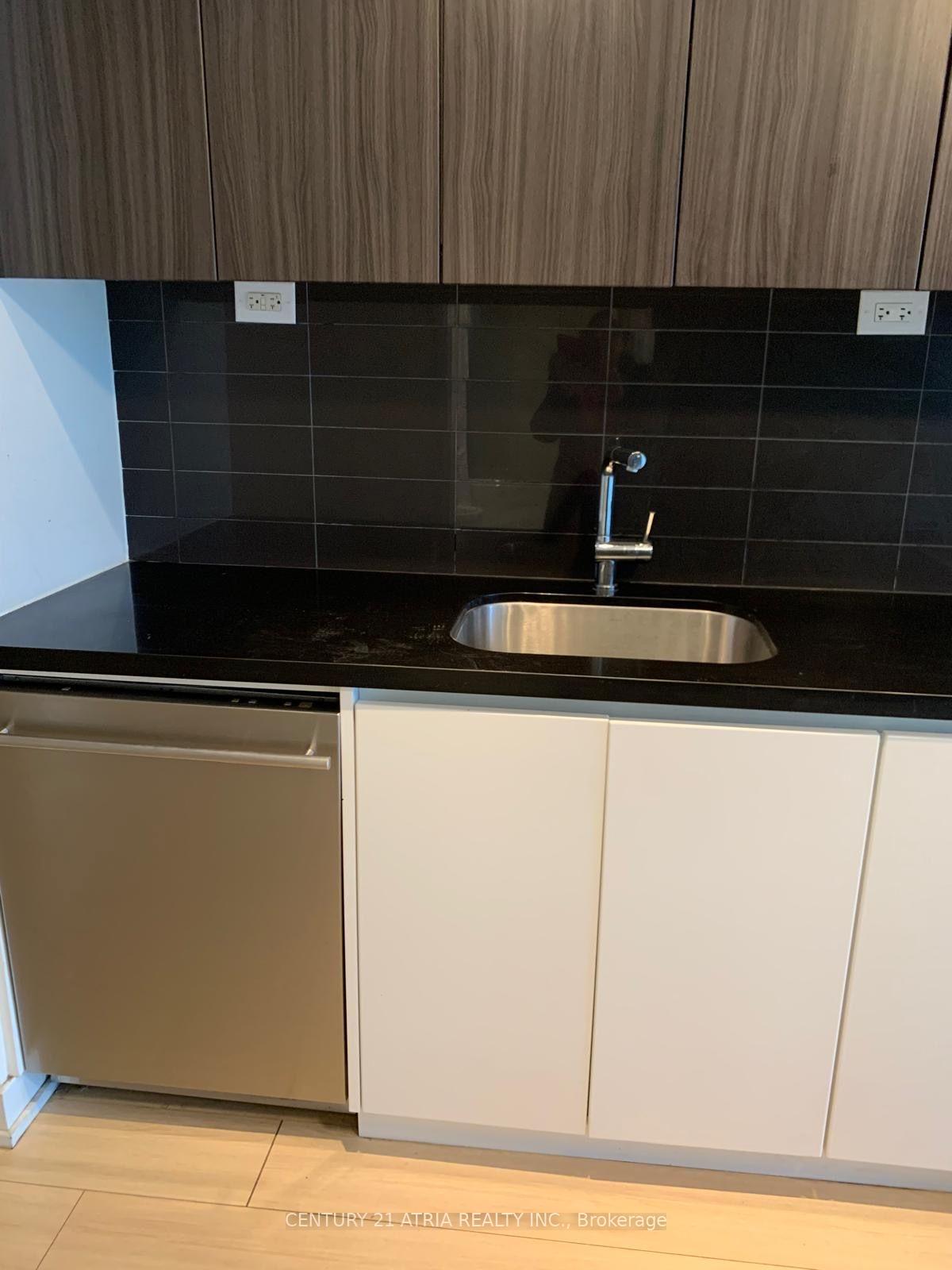 Photo 11 of Unit 301, 75 Queens Wharf Road, Toronto, Waterfront Communities — HOMEH