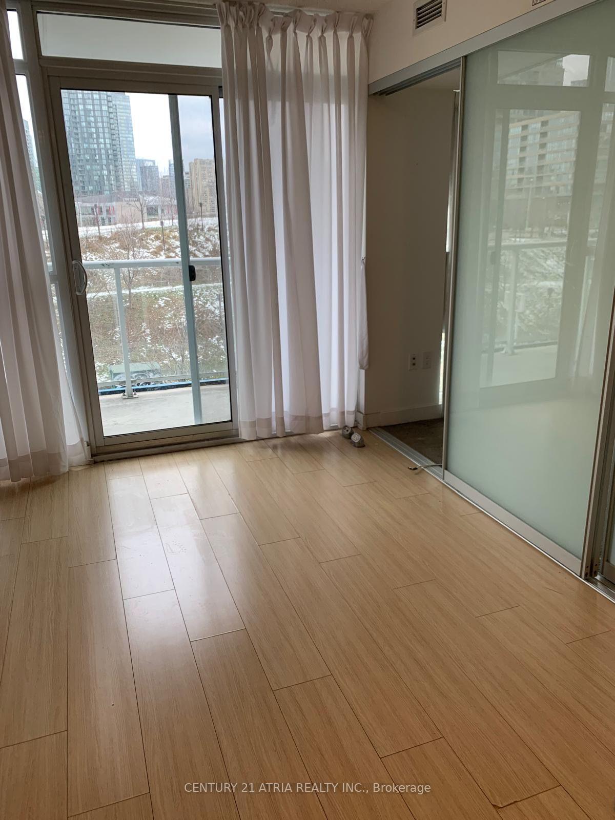 Photo 12 of Unit 301, 75 Queens Wharf Road, Toronto, Waterfront Communities — HOMEH