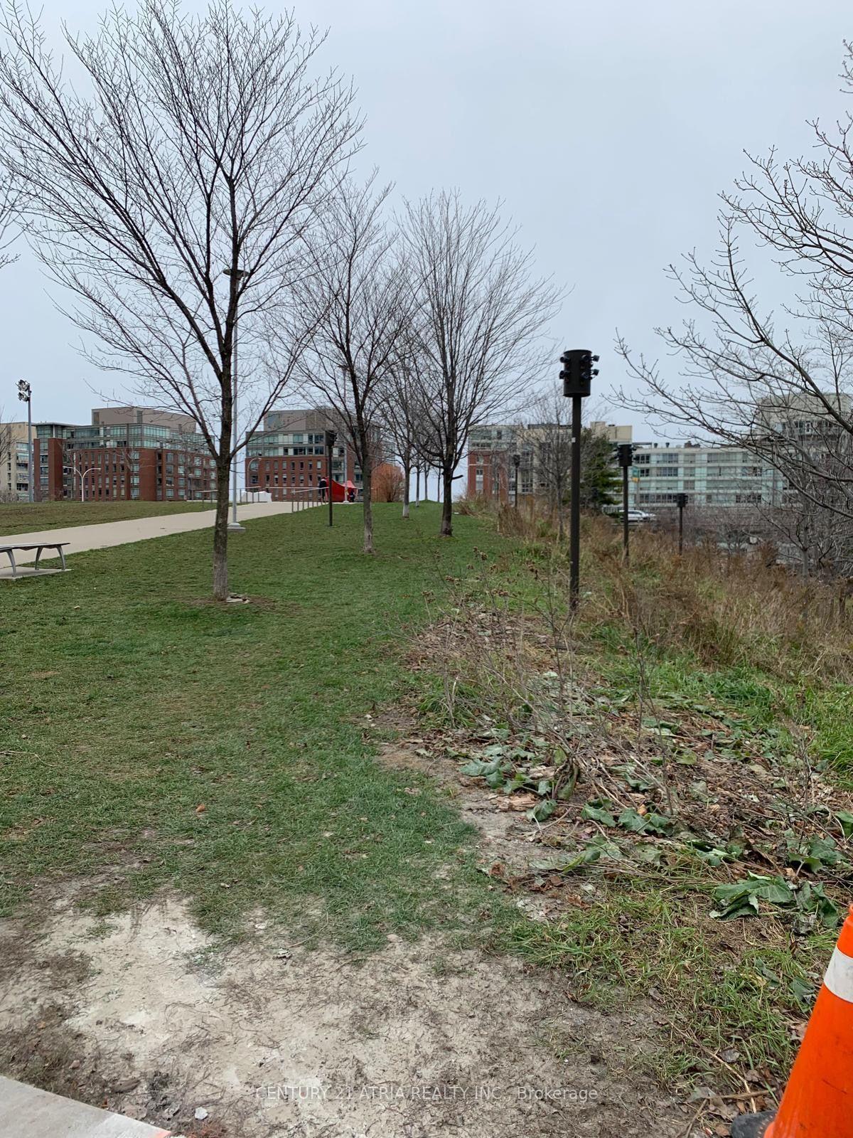 Photo 13 of Unit 301, 75 Queens Wharf Road, Toronto, Waterfront Communities — HOMEH
