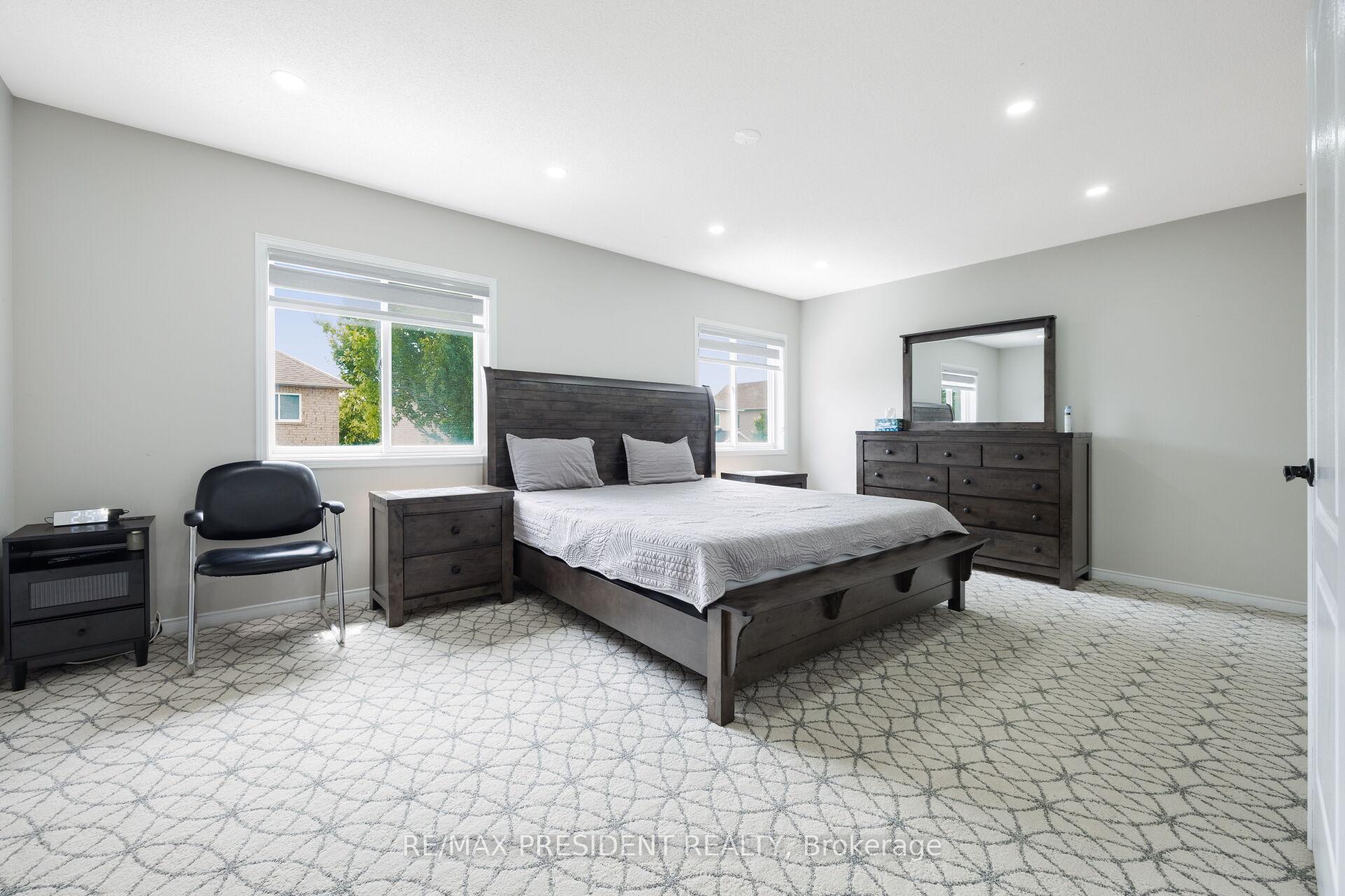 Photo 26 of 14 Baybrook Road, Brampton, Snelgrove — HOMEH