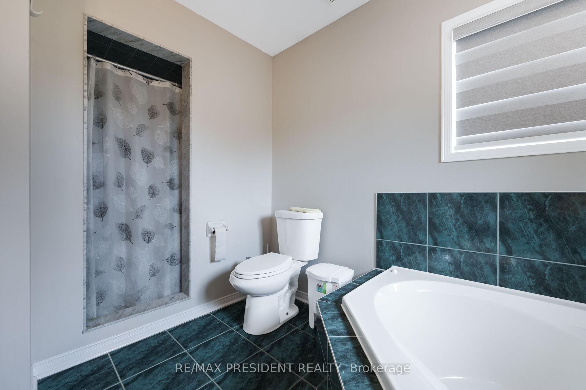 Photo 30 of 14 Baybrook Road, Brampton, Snelgrove — HOMEH