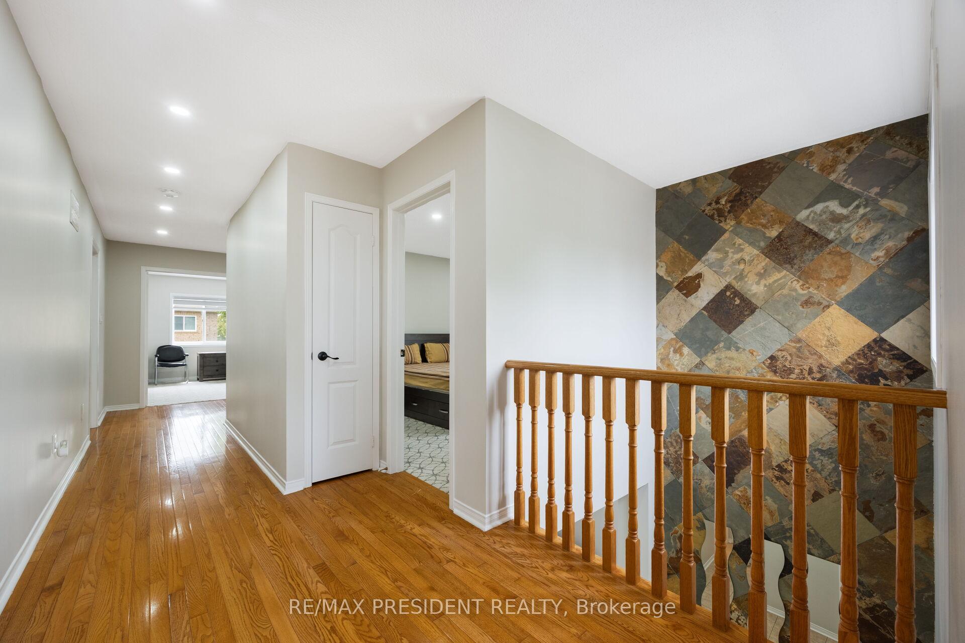 Photo 39 of 14 Baybrook Road, Brampton, Snelgrove — HOMEH
