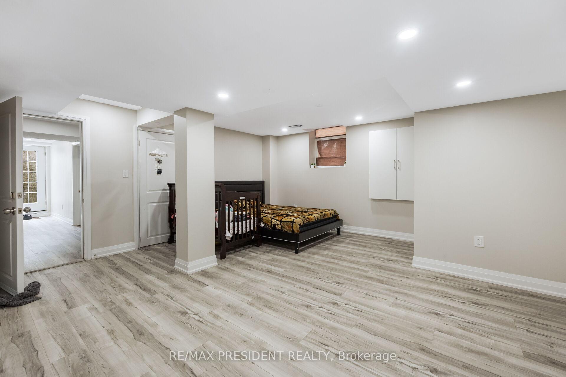 Photo 43 of 14 Baybrook Road, Brampton, Snelgrove — HOMEH
