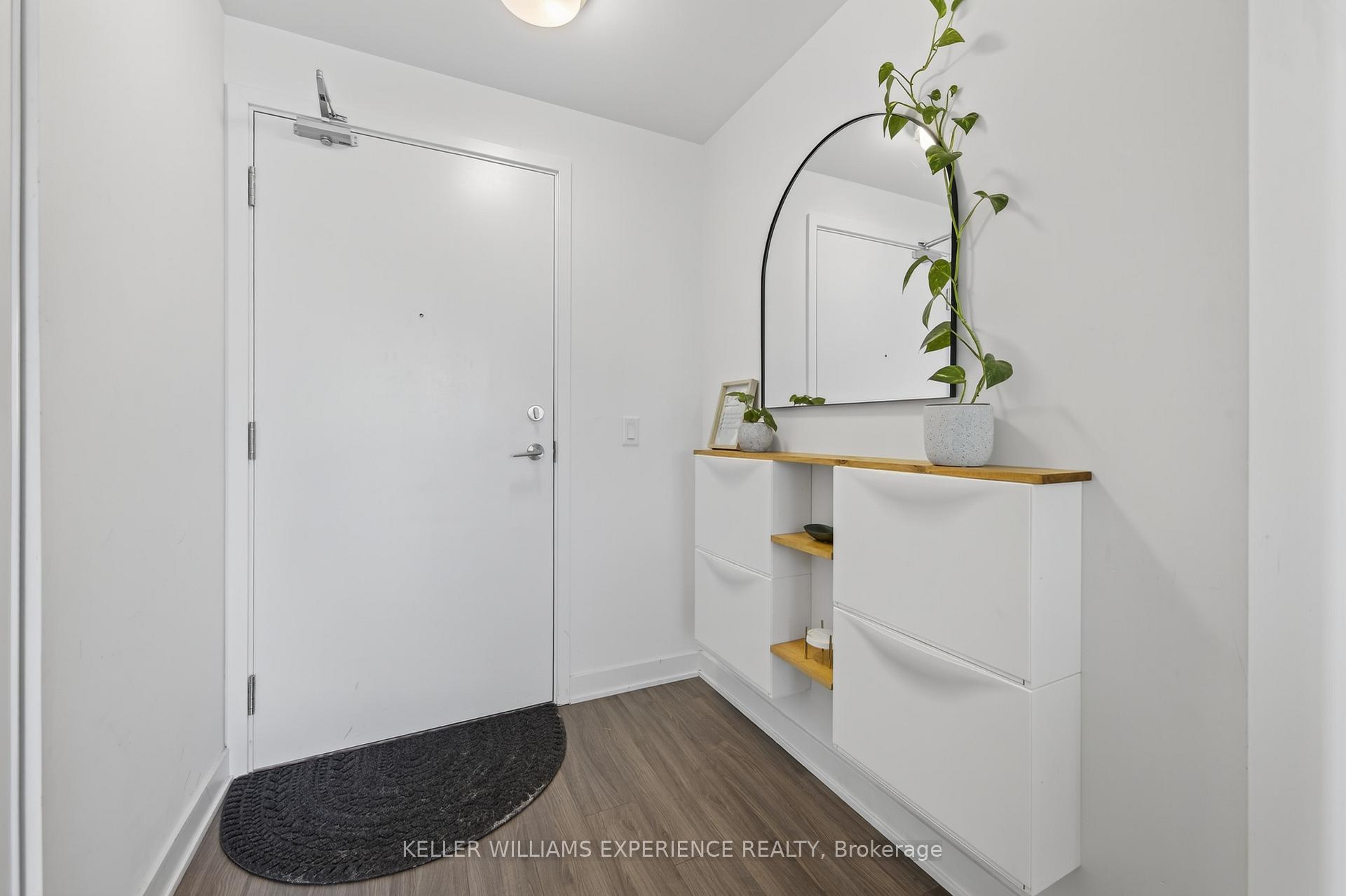 Photo 13 of Unit 328, 681 Yonge Street, Barrie, Painswick South — HOMEH