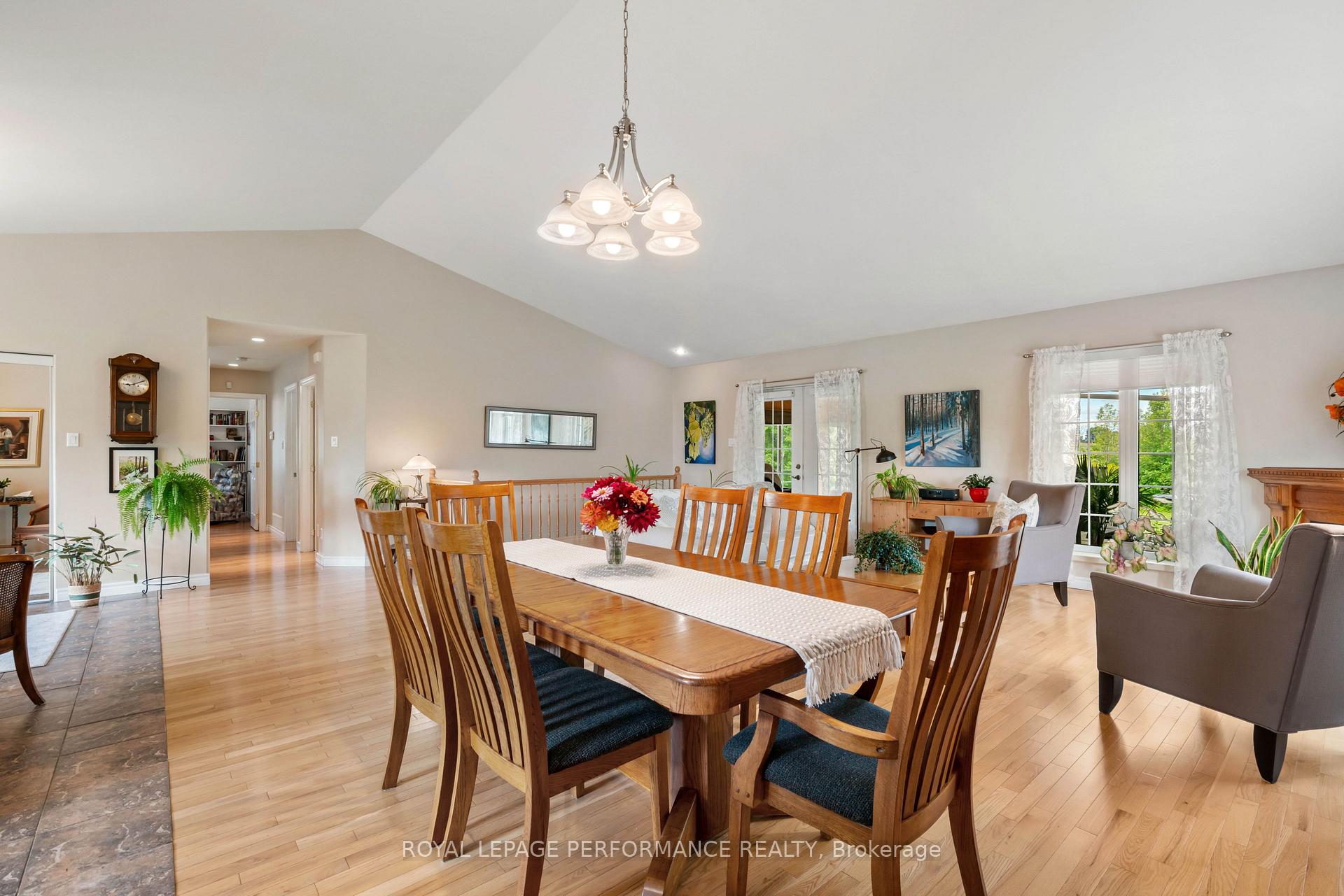 Photo 11 of 18245 Tyotown Road, South Glengarry, South Glengarry (Charlottenburgh) Twp — HOMEH