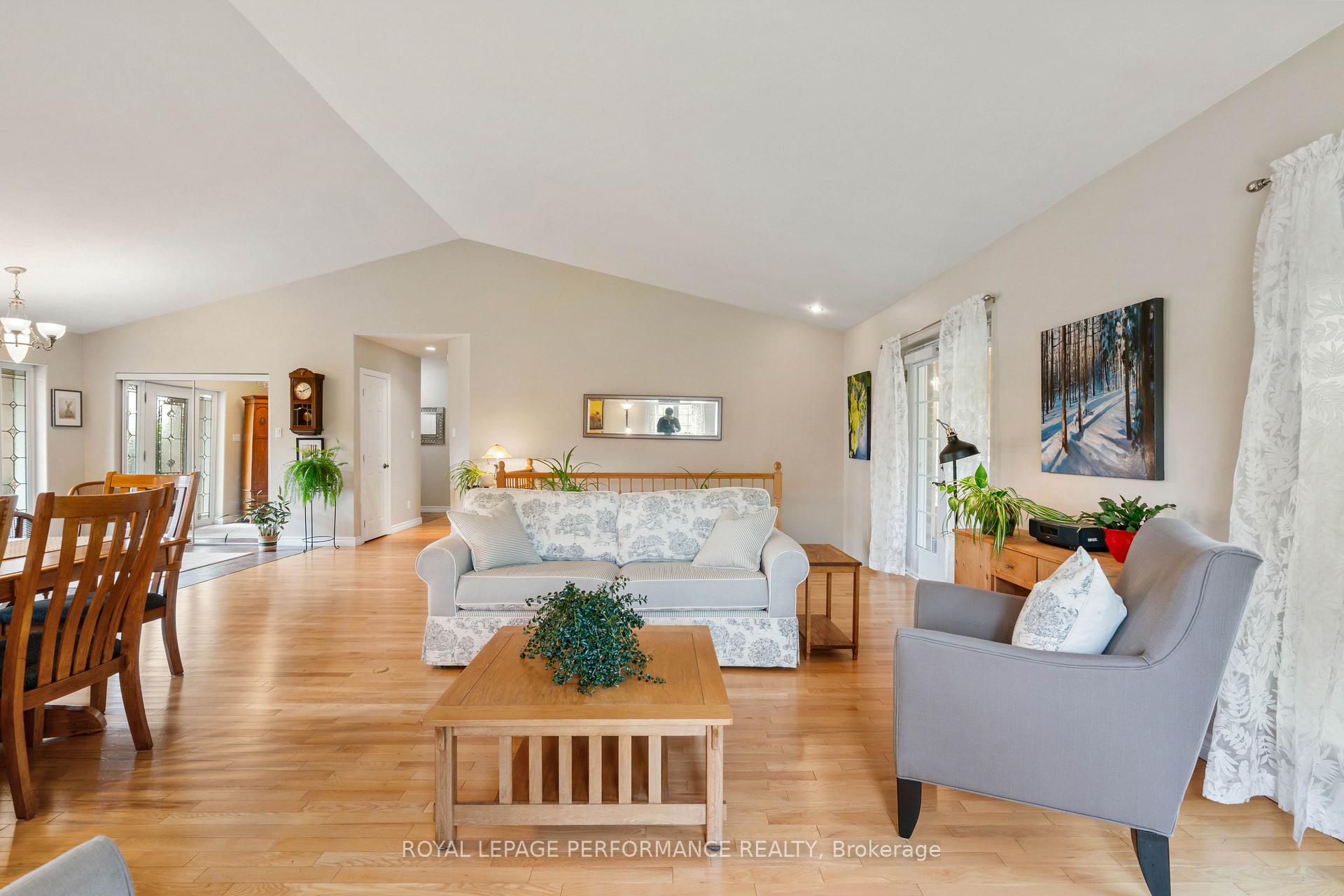 Photo 13 of 18245 Tyotown Road, South Glengarry, South Glengarry (Charlottenburgh) Twp — HOMEH