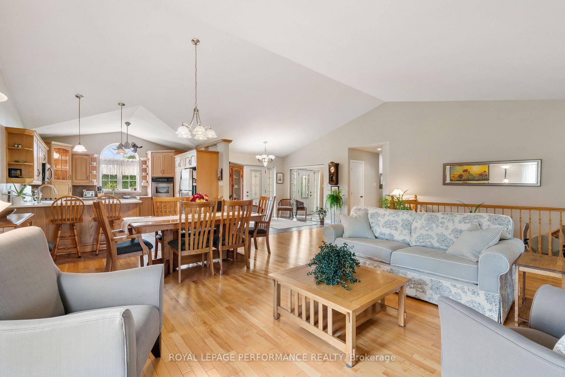 Photo 14 of 18245 Tyotown Road, South Glengarry, South Glengarry (Charlottenburgh) Twp — HOMEH