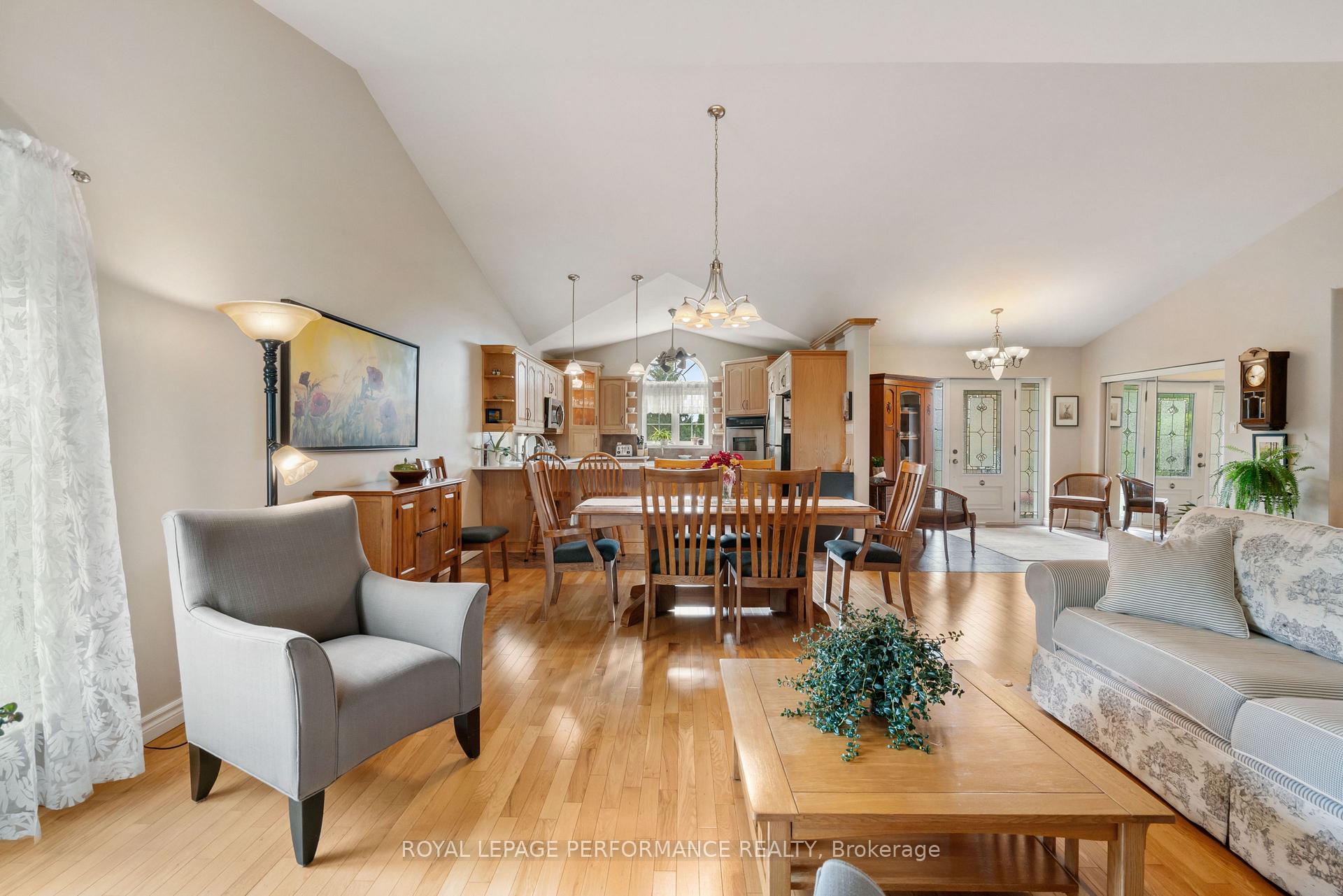Photo 15 of 18245 Tyotown Road, South Glengarry, South Glengarry (Charlottenburgh) Twp — HOMEH