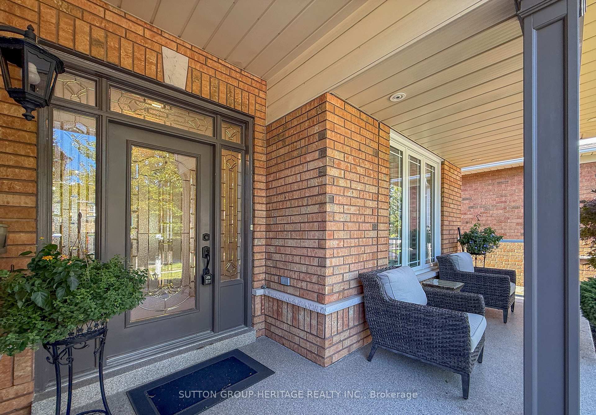 Photo 3 of 1870 Falconwood Way, Pickering, Dunbarton — HOMEH