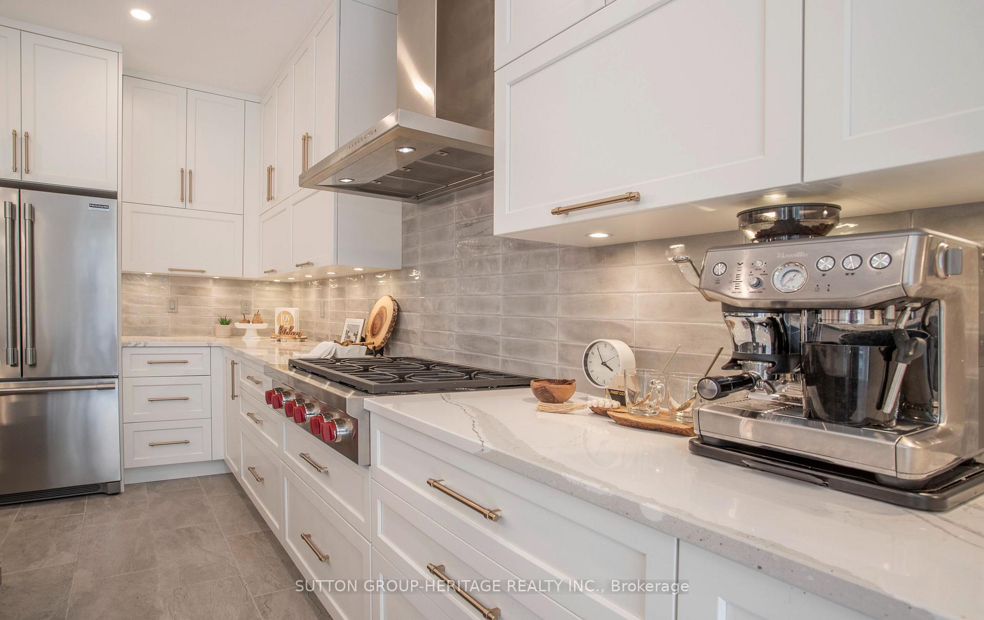 Photo 17 of 1870 Falconwood Way, Pickering, Dunbarton — HOMEH