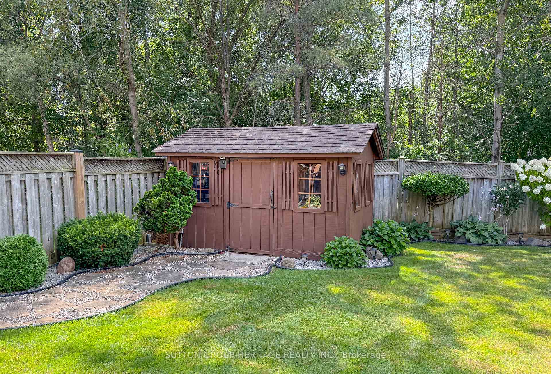 Photo 40 of 1870 Falconwood Way, Pickering, Dunbarton — HOMEH