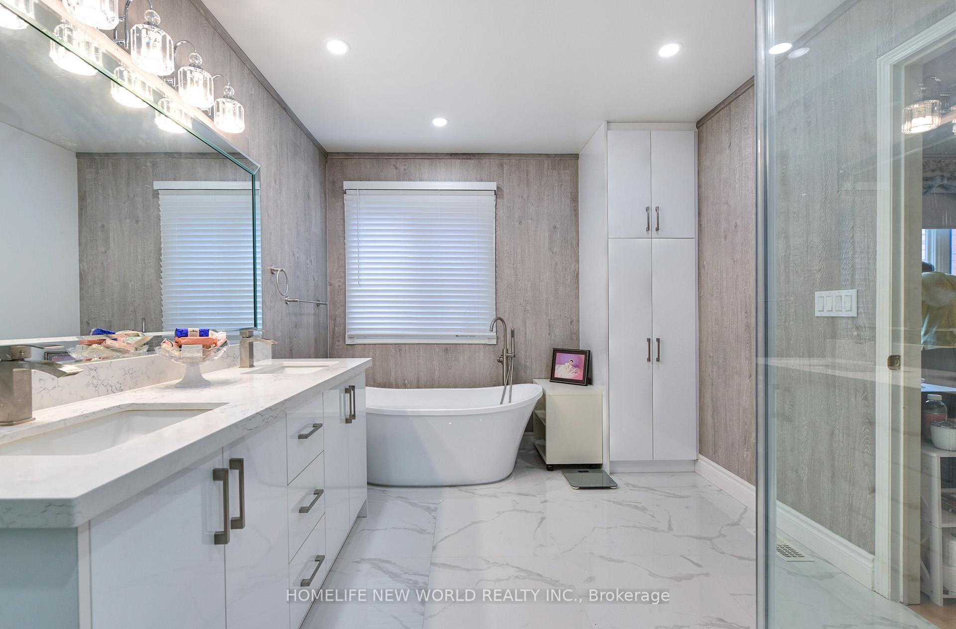 Photo 19 of 7 Fairlawn Avenue, Markham, Berczy — HOMEH