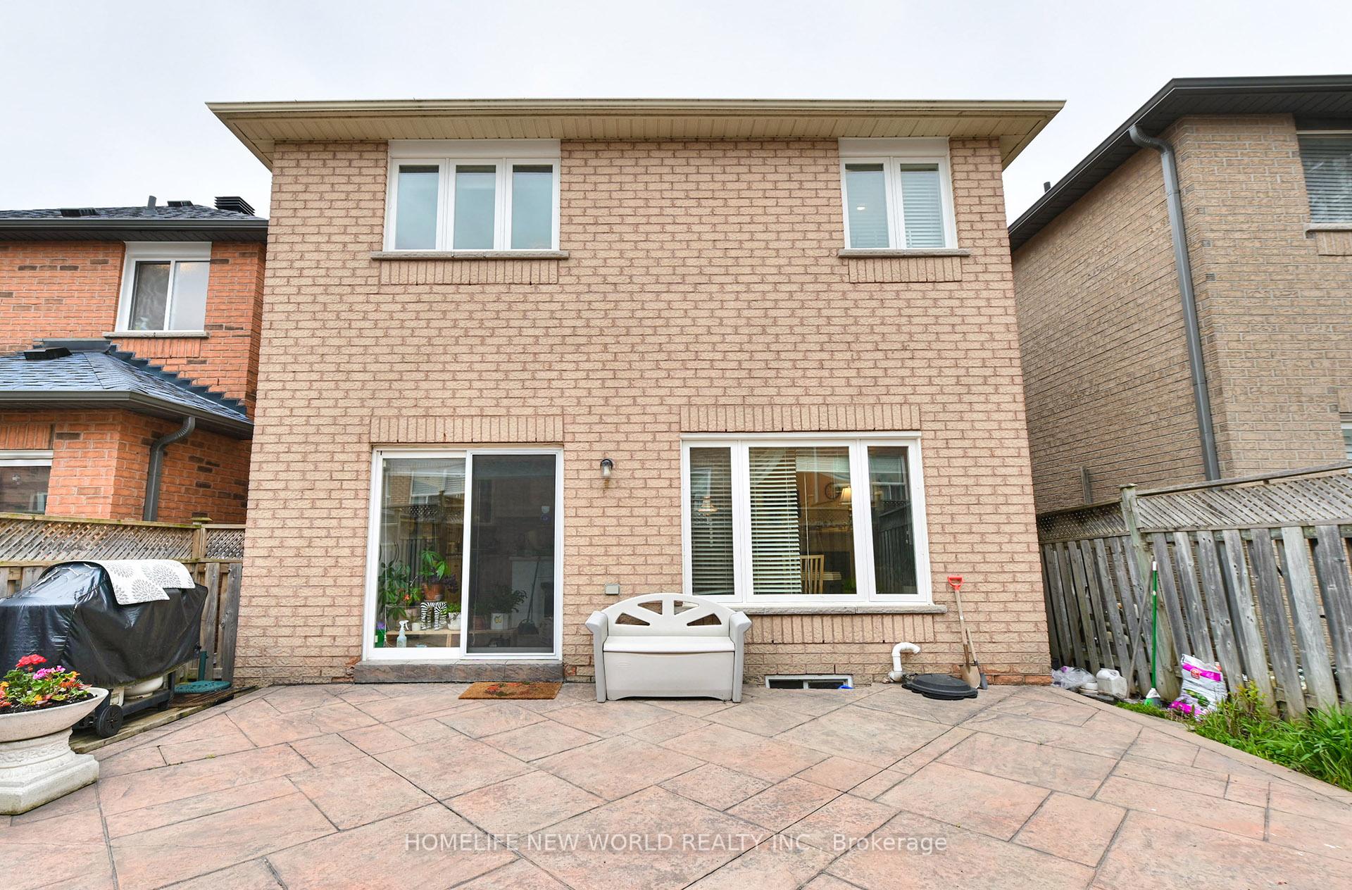Photo 30 of 7 Fairlawn Avenue, Markham, Berczy — HOMEH