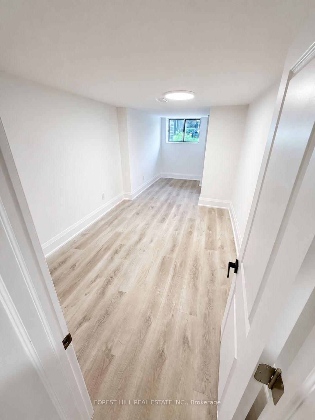 Photo 7 of Unit Lower, 43 Belvidere Avenue, Toronto, Oakwood Village — HOMEH