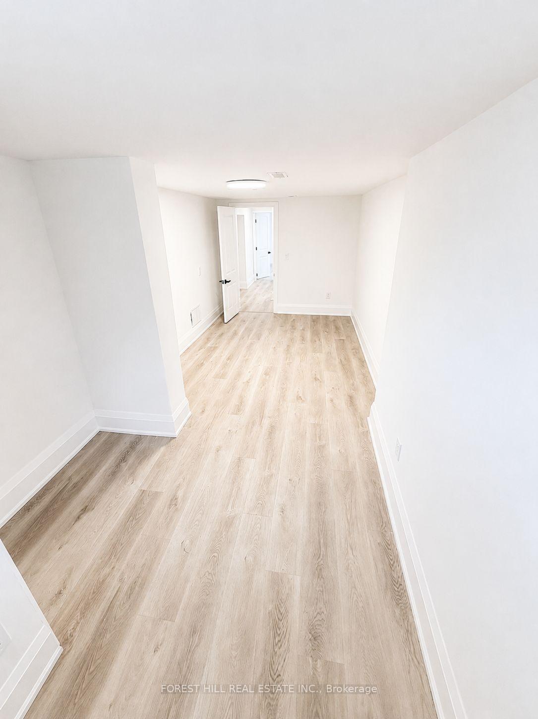 Photo 9 of Unit Lower, 43 Belvidere Avenue, Toronto, Oakwood Village — HOMEH