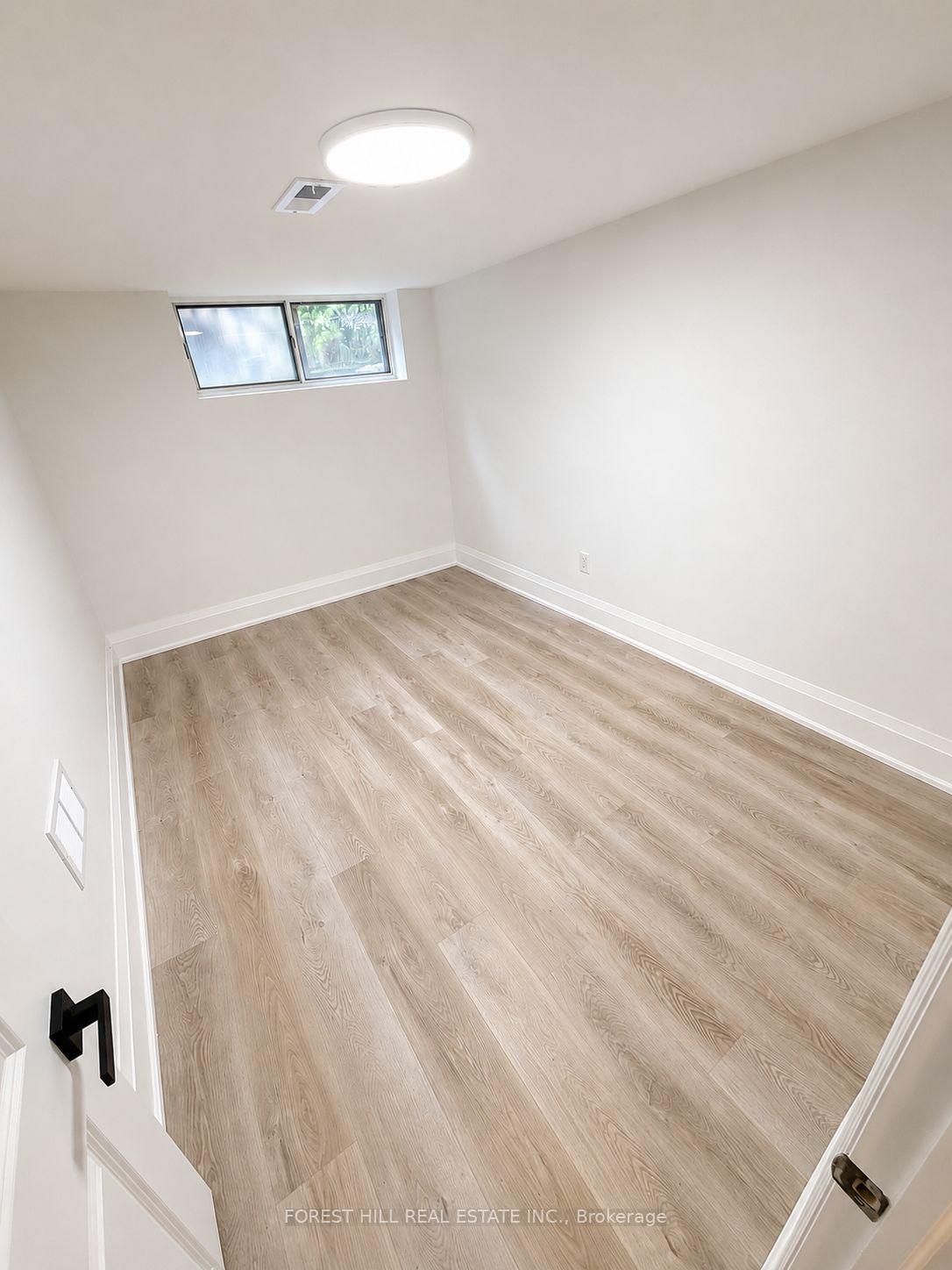 Photo 10 of Unit Lower, 43 Belvidere Avenue, Toronto, Oakwood Village — HOMEH
