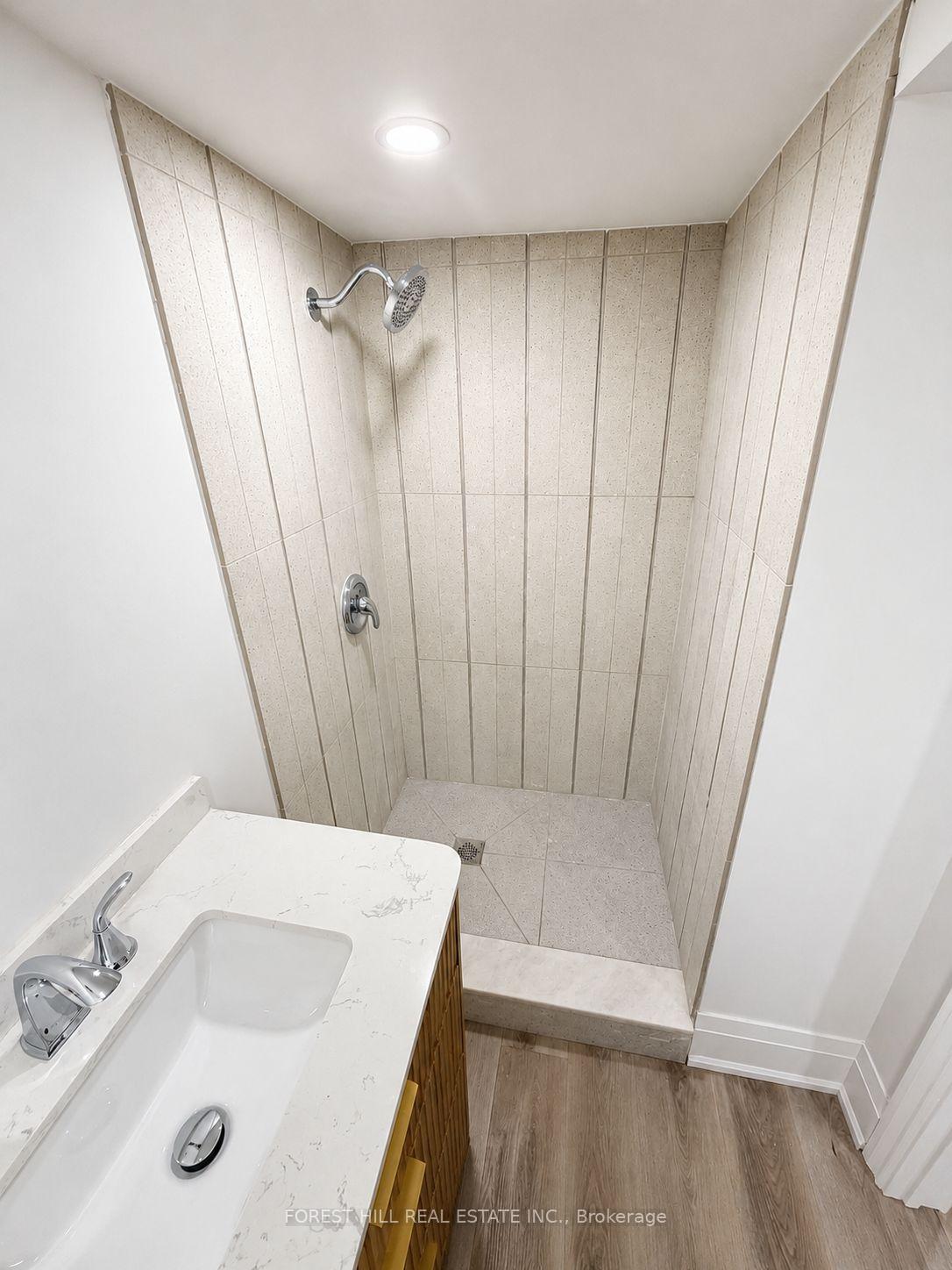Photo 14 of Unit Lower, 43 Belvidere Avenue, Toronto, Oakwood Village — HOMEH