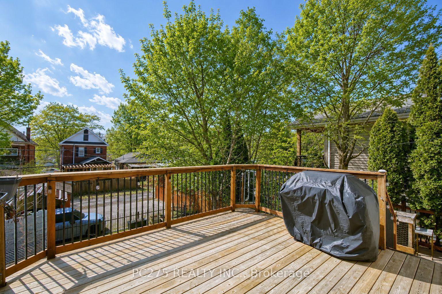 Photo 27 of 92 Walnut Street, Brant, Paris — HOMEH